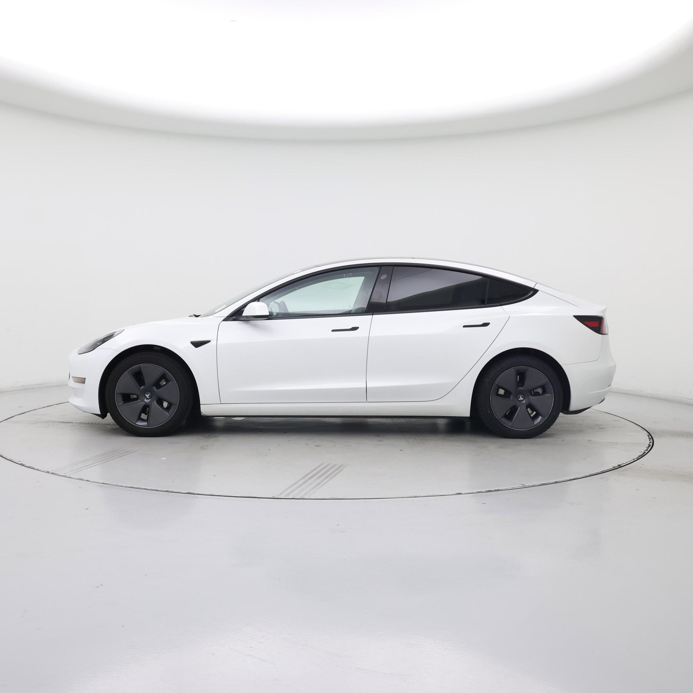 Thumbnail: 2023 Tesla Model 3 - 3