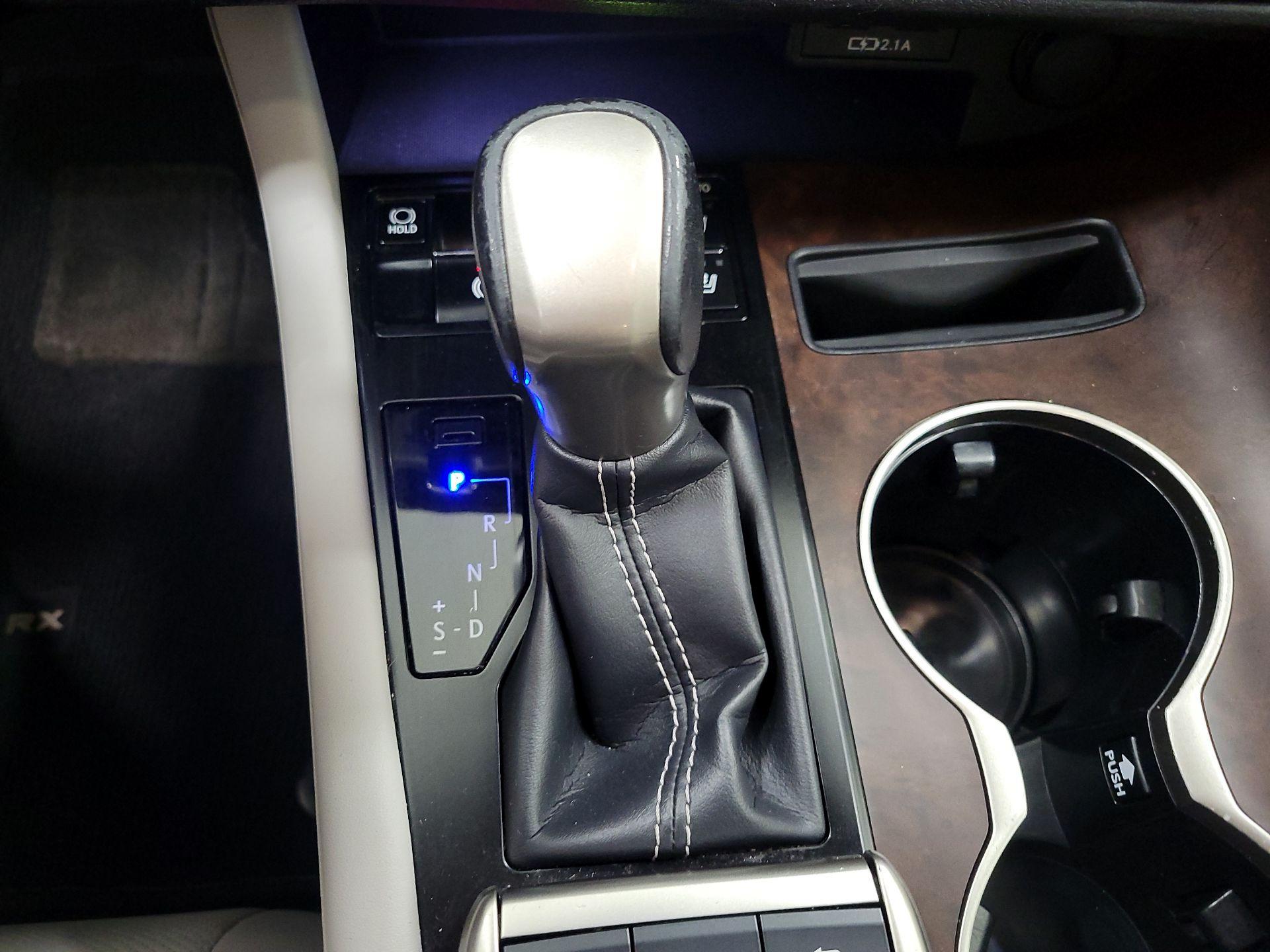 Thumbnail: 2020 Lexus RX - 18
