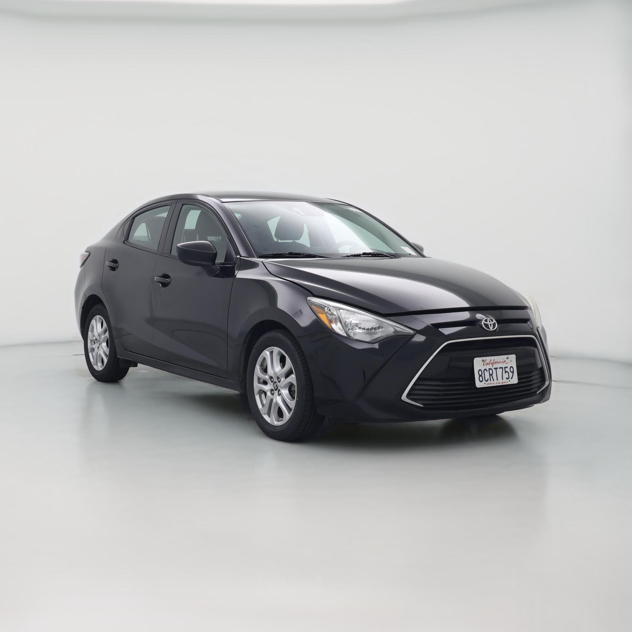 Thumbnail: 2018 Toyota Yaris iA - 1