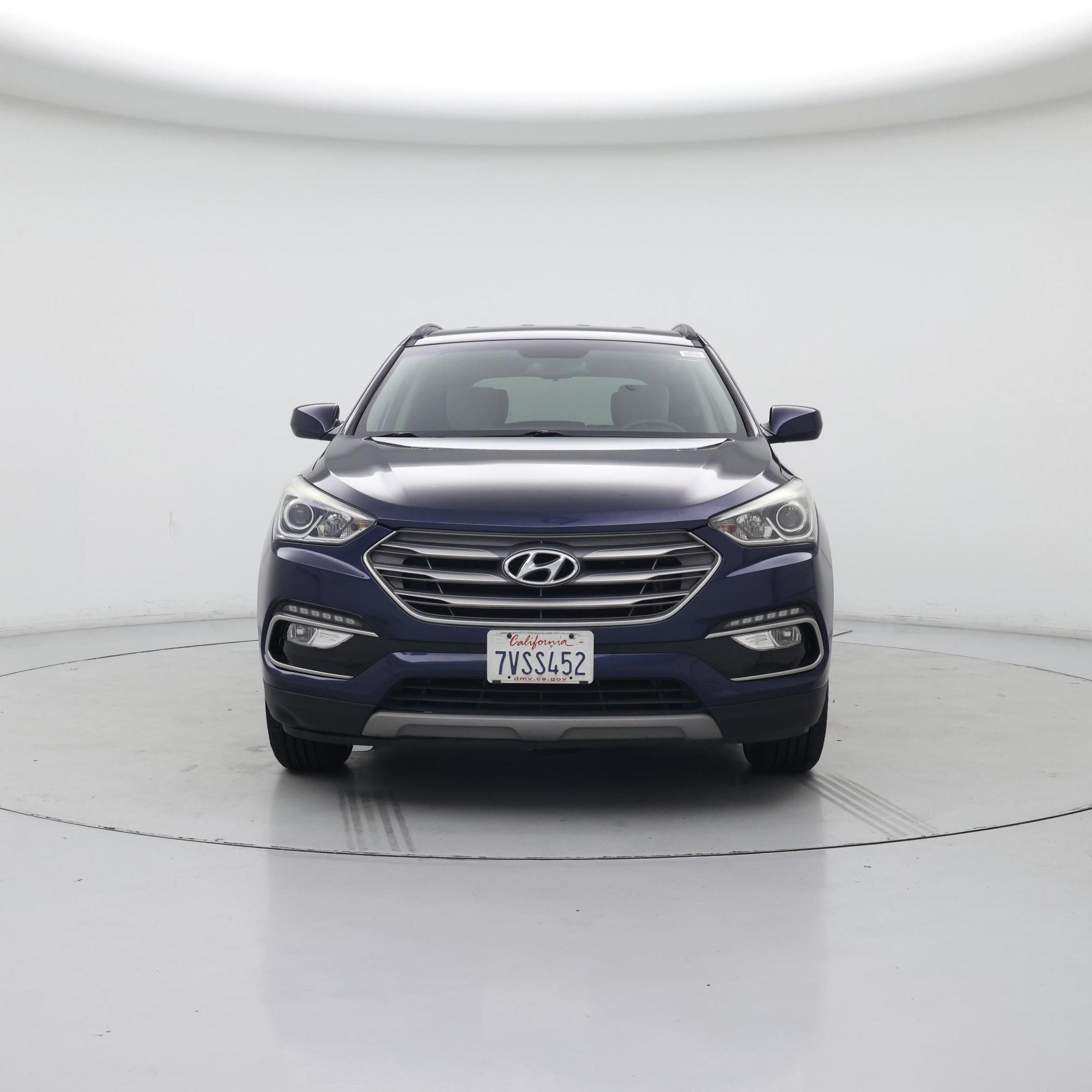 Thumbnail: 2017 Hyundai Santa Fe - 5