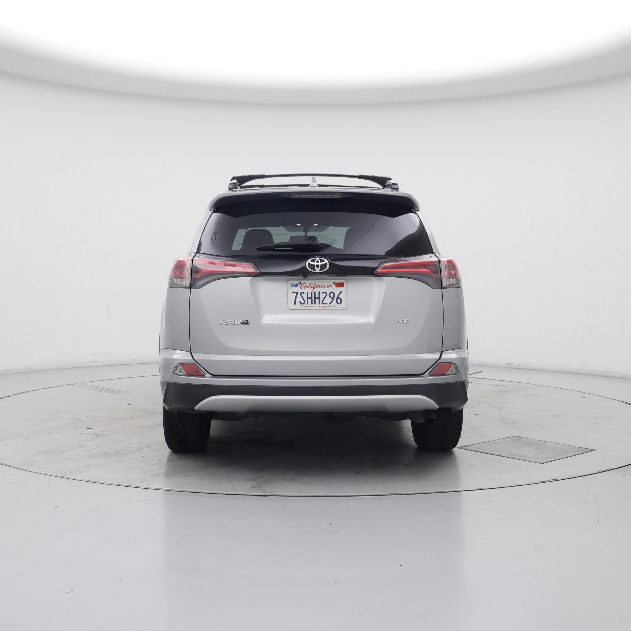 Thumbnail: 2016 Toyota RAV4 - 6