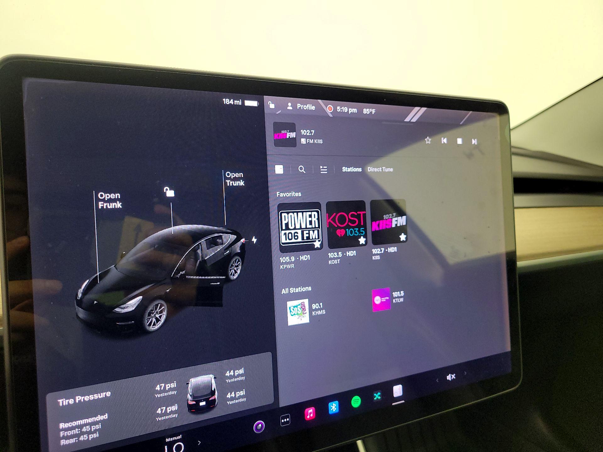 Thumbnail: 2019 Tesla Model 3 - 15