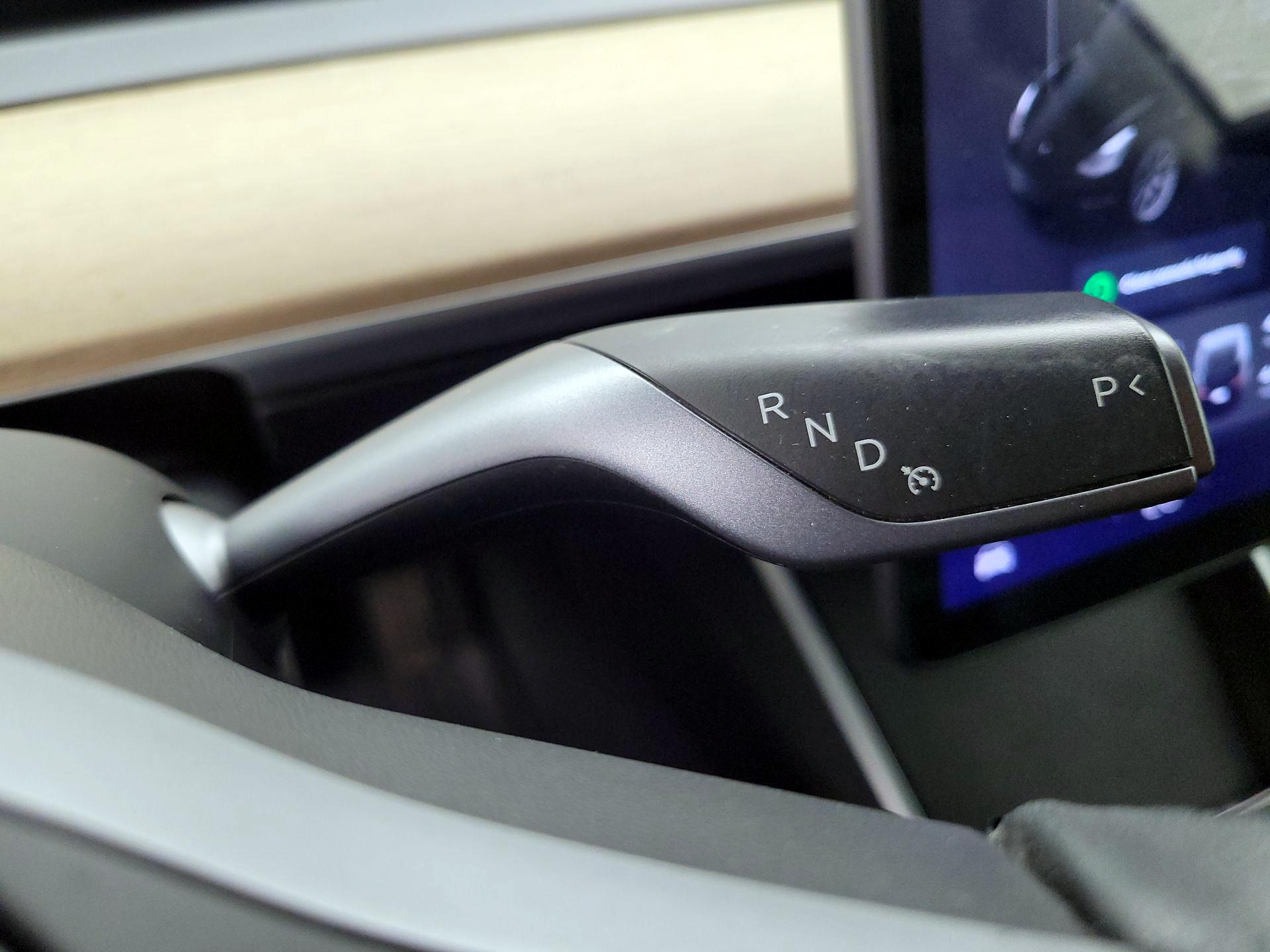 Thumbnail: 2019 Tesla Model 3 - 17