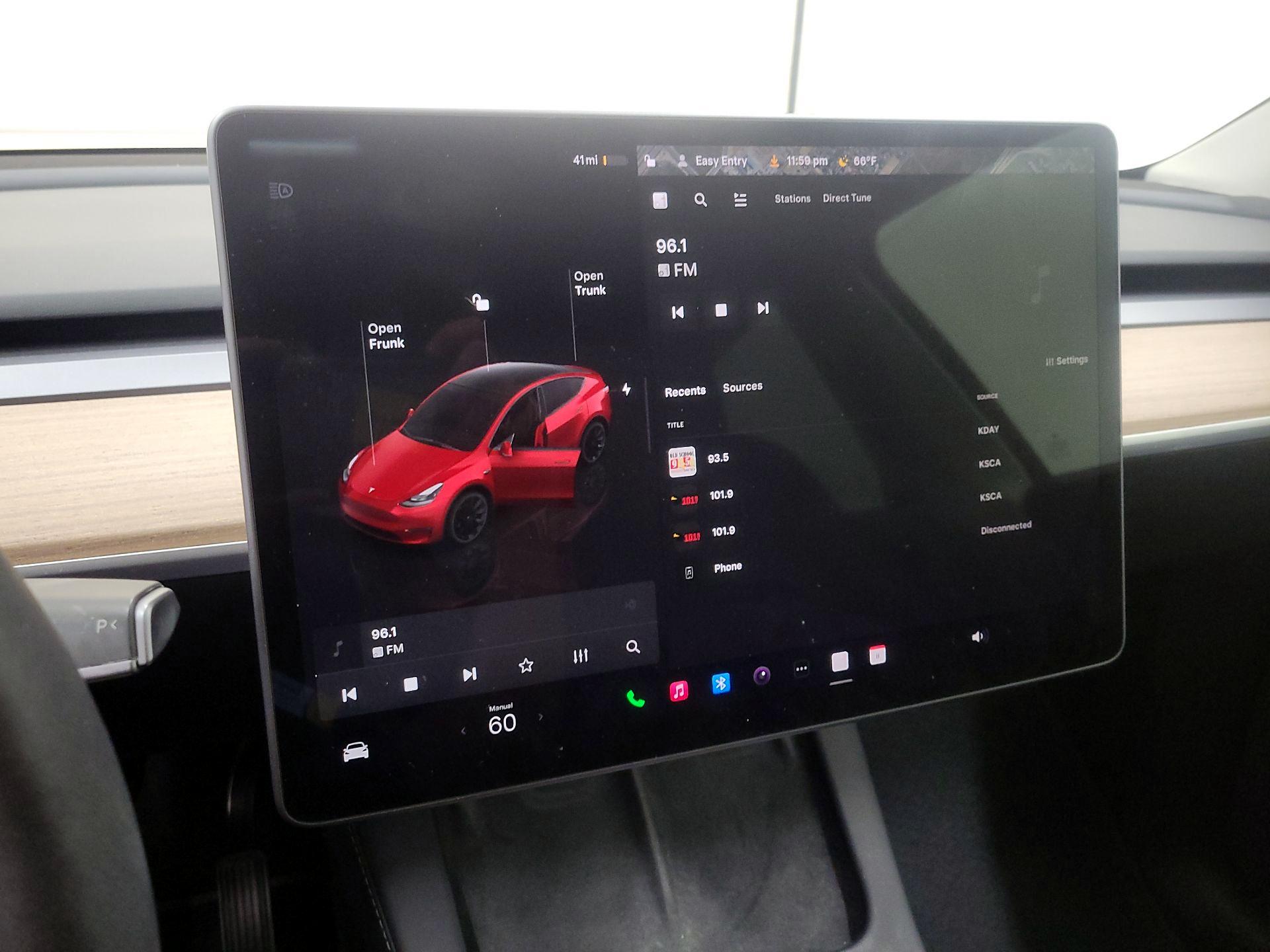 Thumbnail: 2023 Tesla Model Y - 14