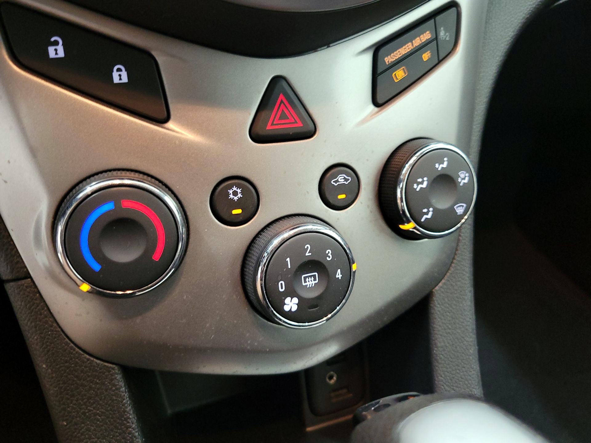 Thumbnail: 2017 Chevrolet Sonic - 16
