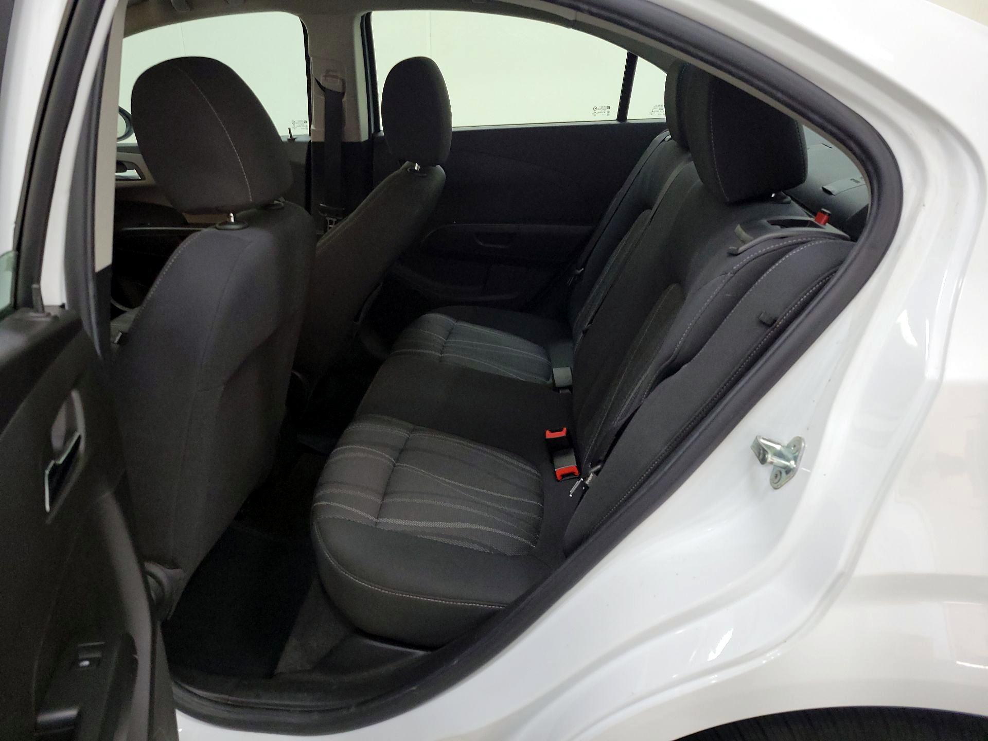 Thumbnail: 2017 Chevrolet Sonic - 19