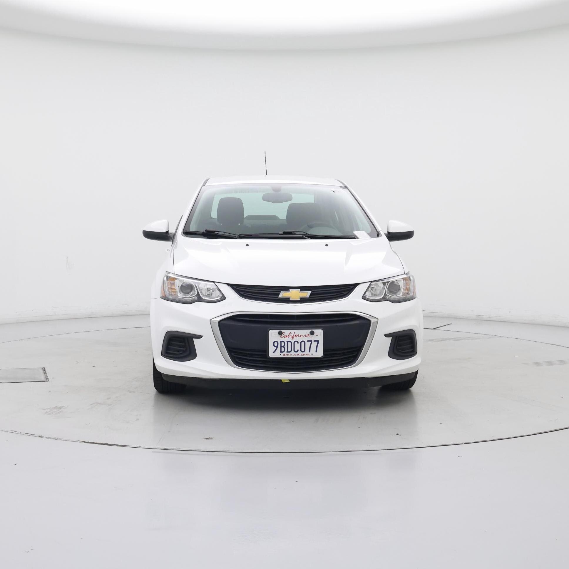 Thumbnail: 2017 Chevrolet Sonic - 5