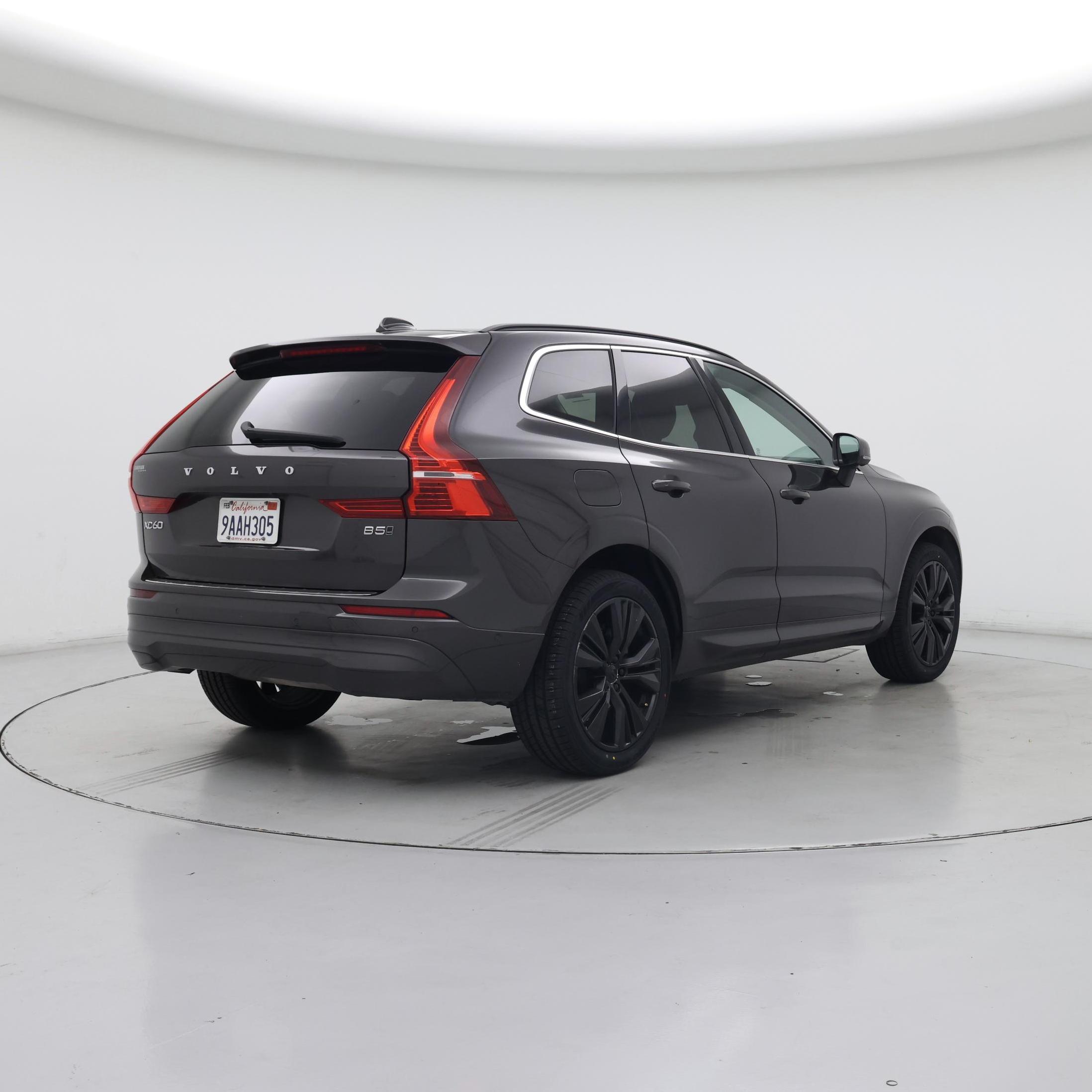 Thumbnail: 2022 Volvo XC60 - 8