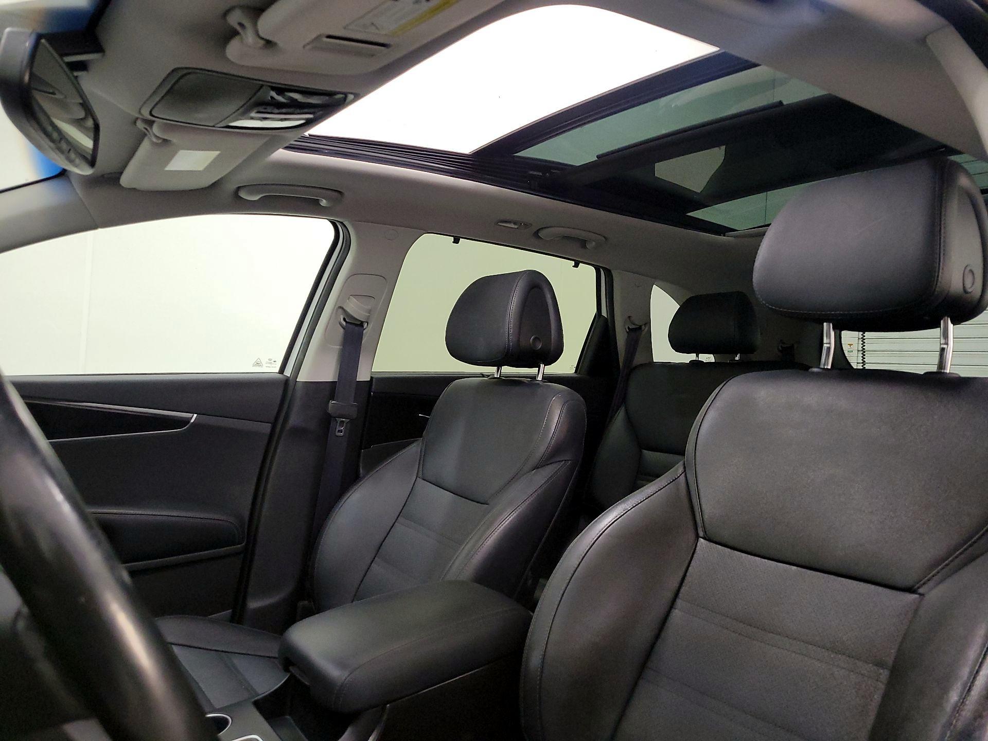 Thumbnail: 2016 Kia Sorento - 20