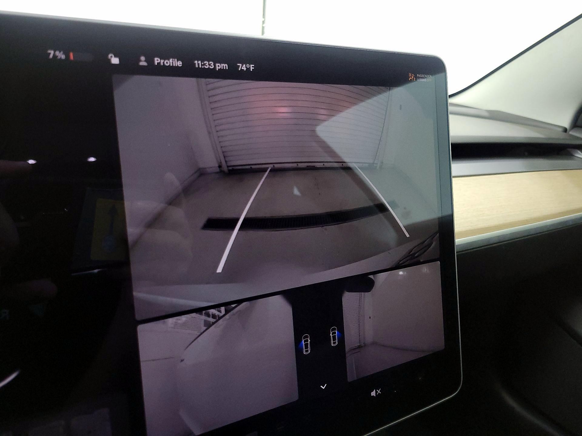Thumbnail: 2022 Tesla Model 3 - 14
