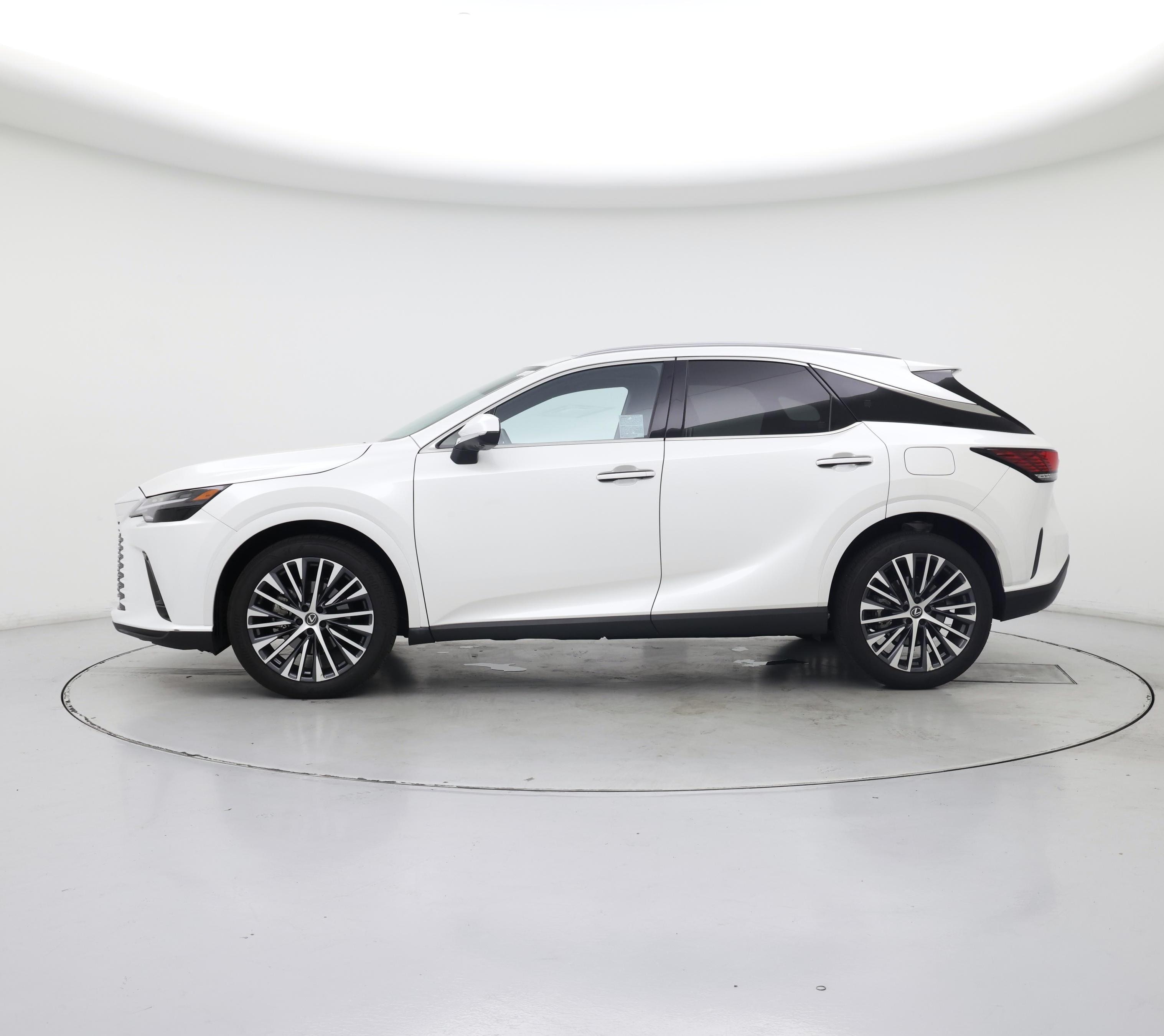 Thumbnail: 2024 Lexus RX - 3