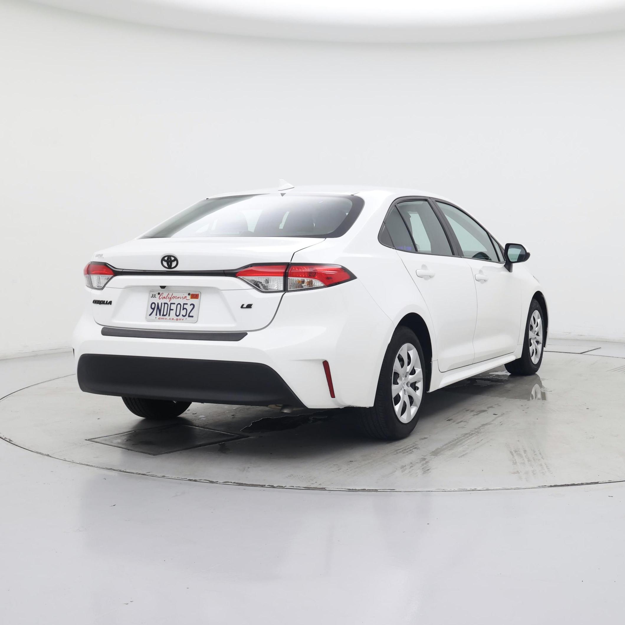 Thumbnail: 2024 Toyota Corolla - 8