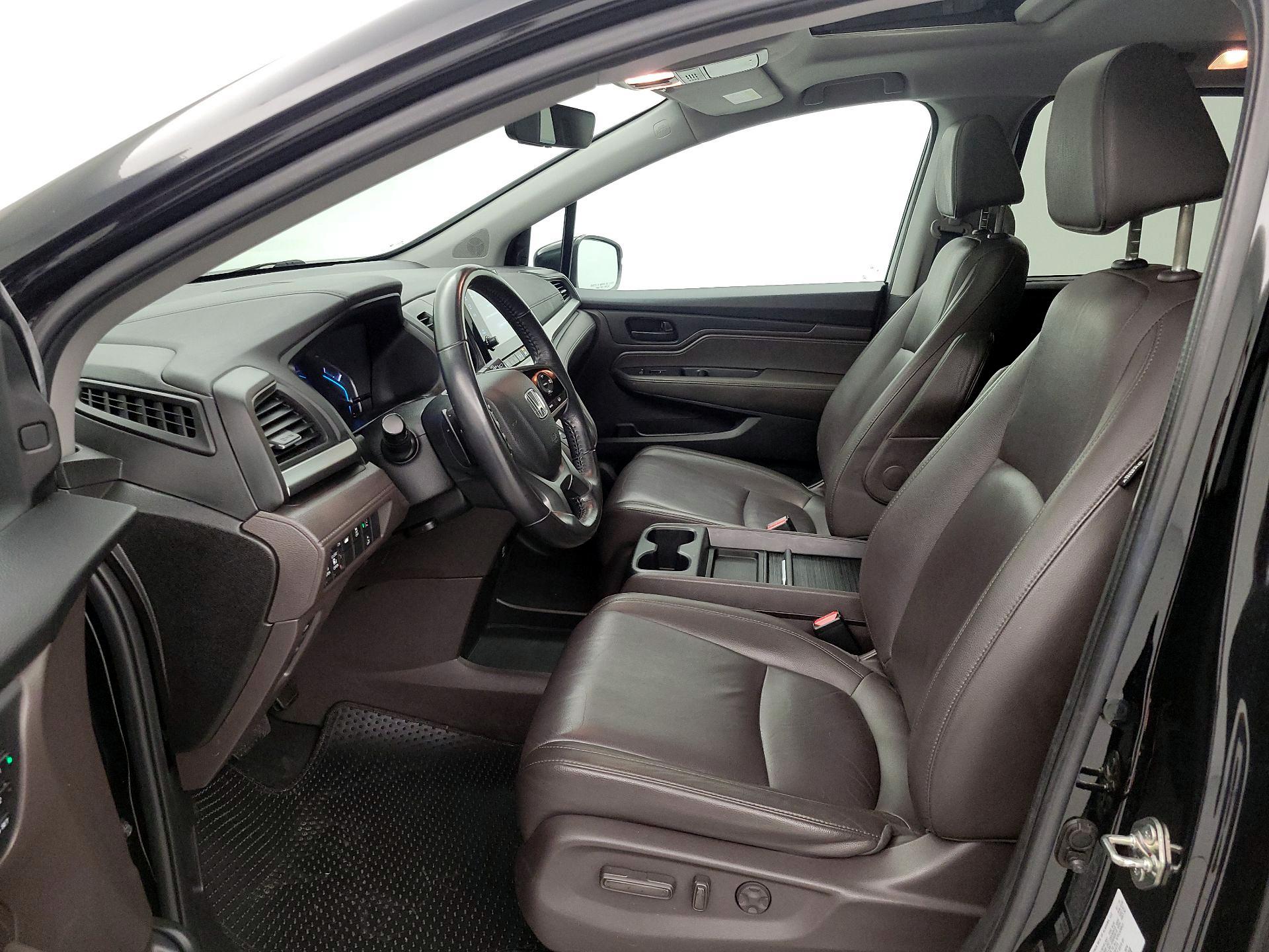 Thumbnail: 2019 Honda Odyssey - 9