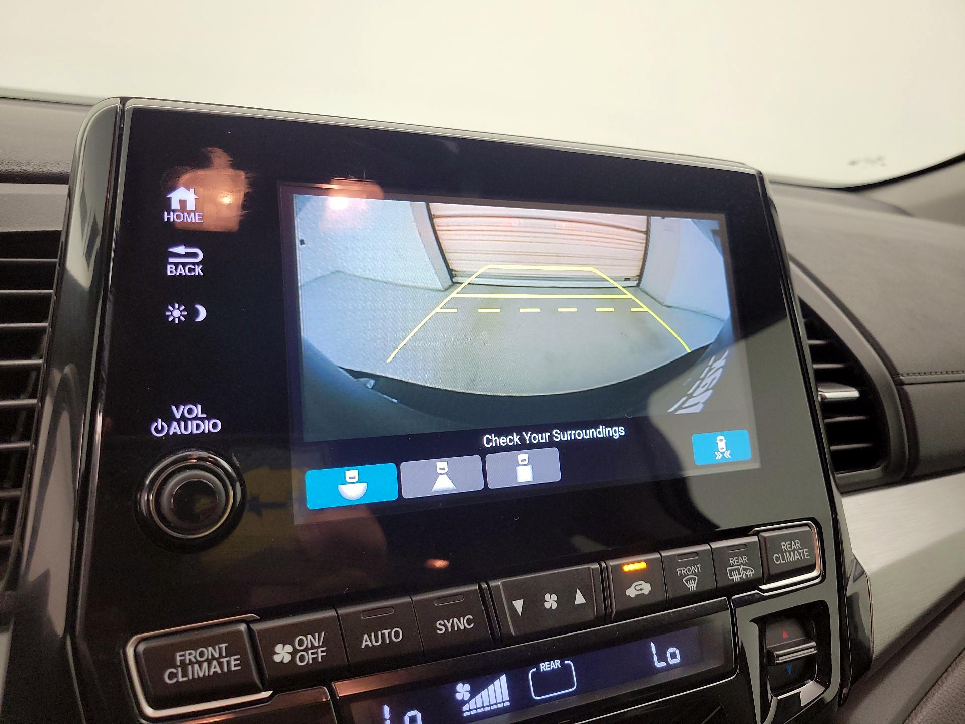Thumbnail: 2019 Honda Odyssey - 12