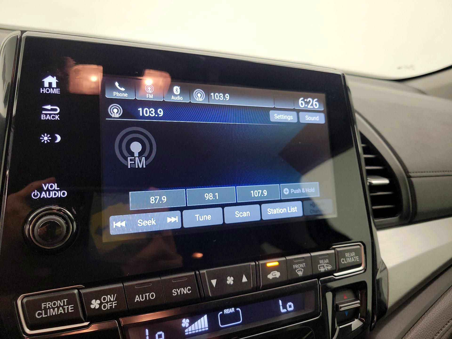 Thumbnail: 2019 Honda Odyssey - 13