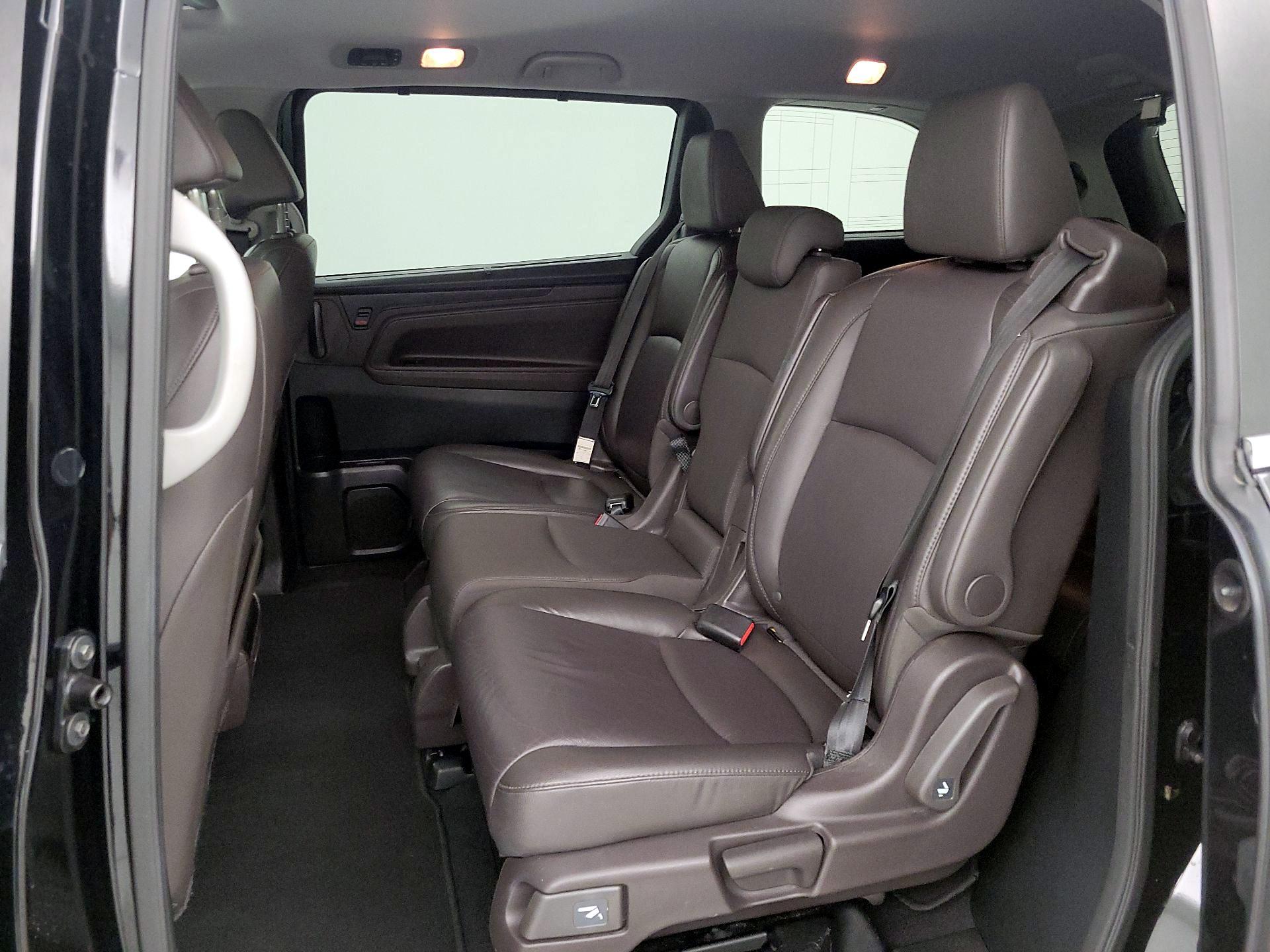 Thumbnail: 2019 Honda Odyssey - 18
