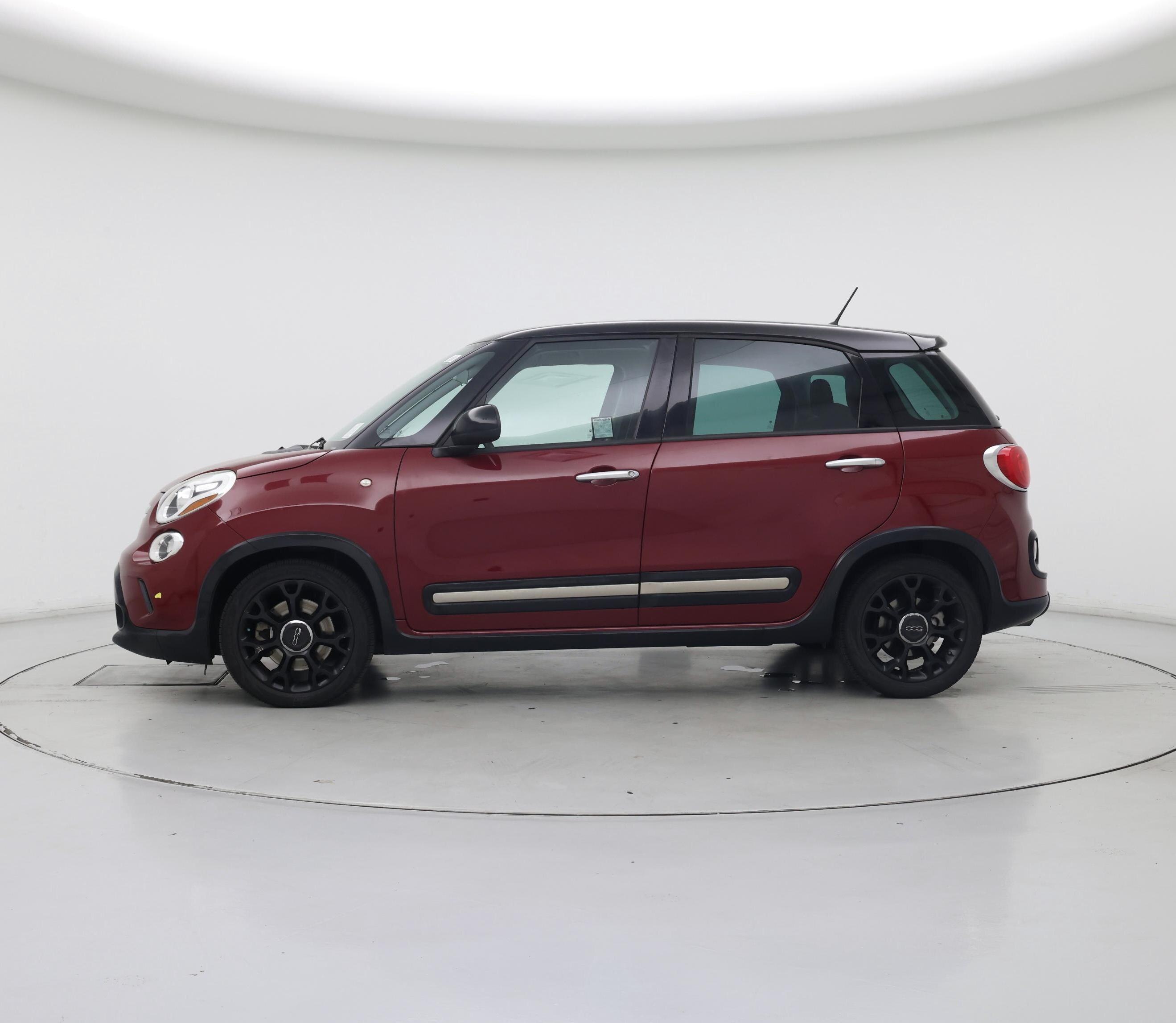 Thumbnail: 2015 Fiat 500L - 3