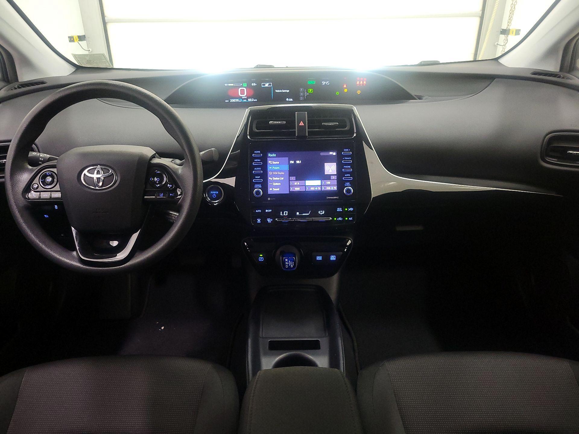 Thumbnail: 2021 Toyota Prius - 9