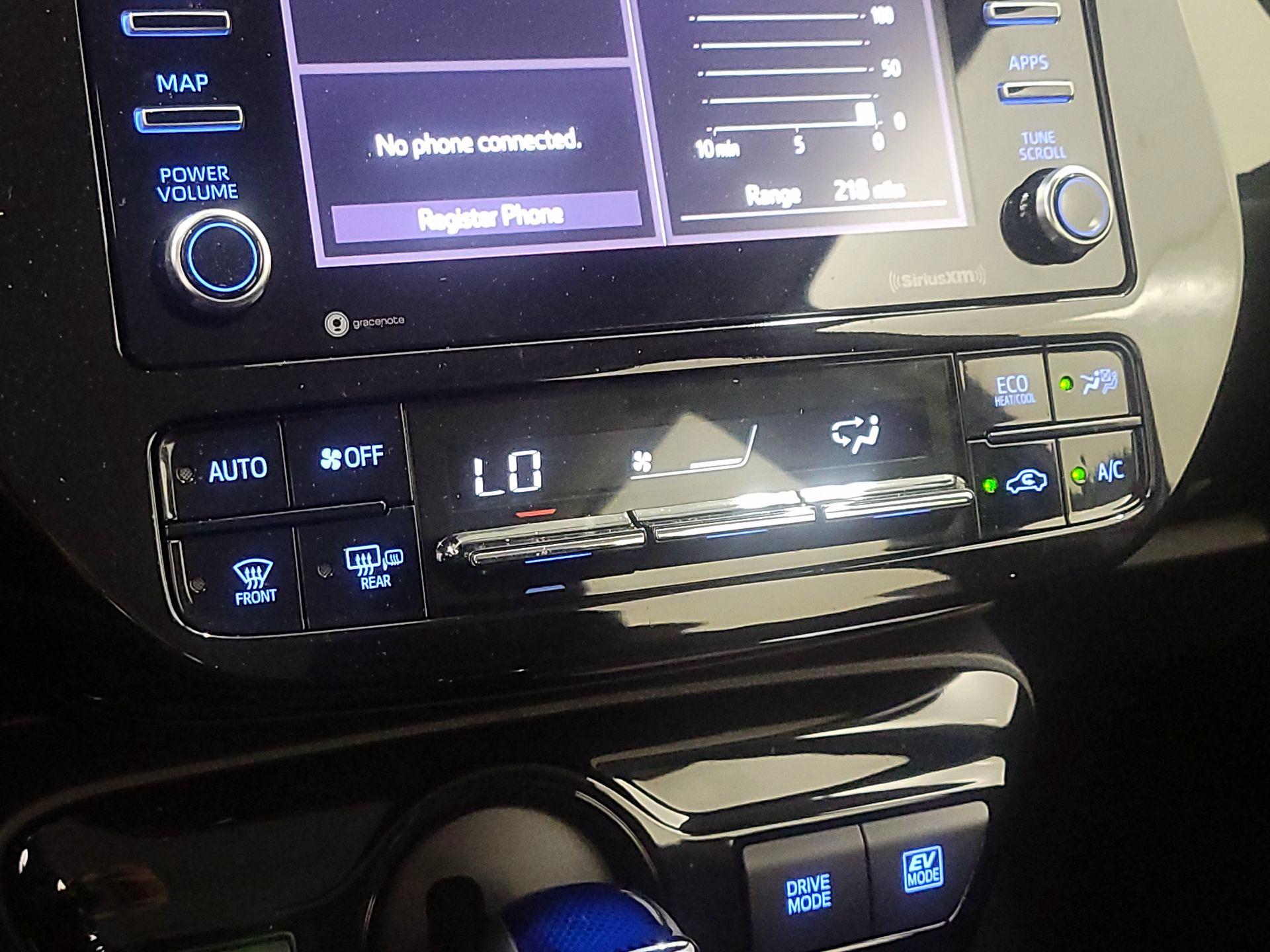 Thumbnail: 2021 Toyota Prius - 16