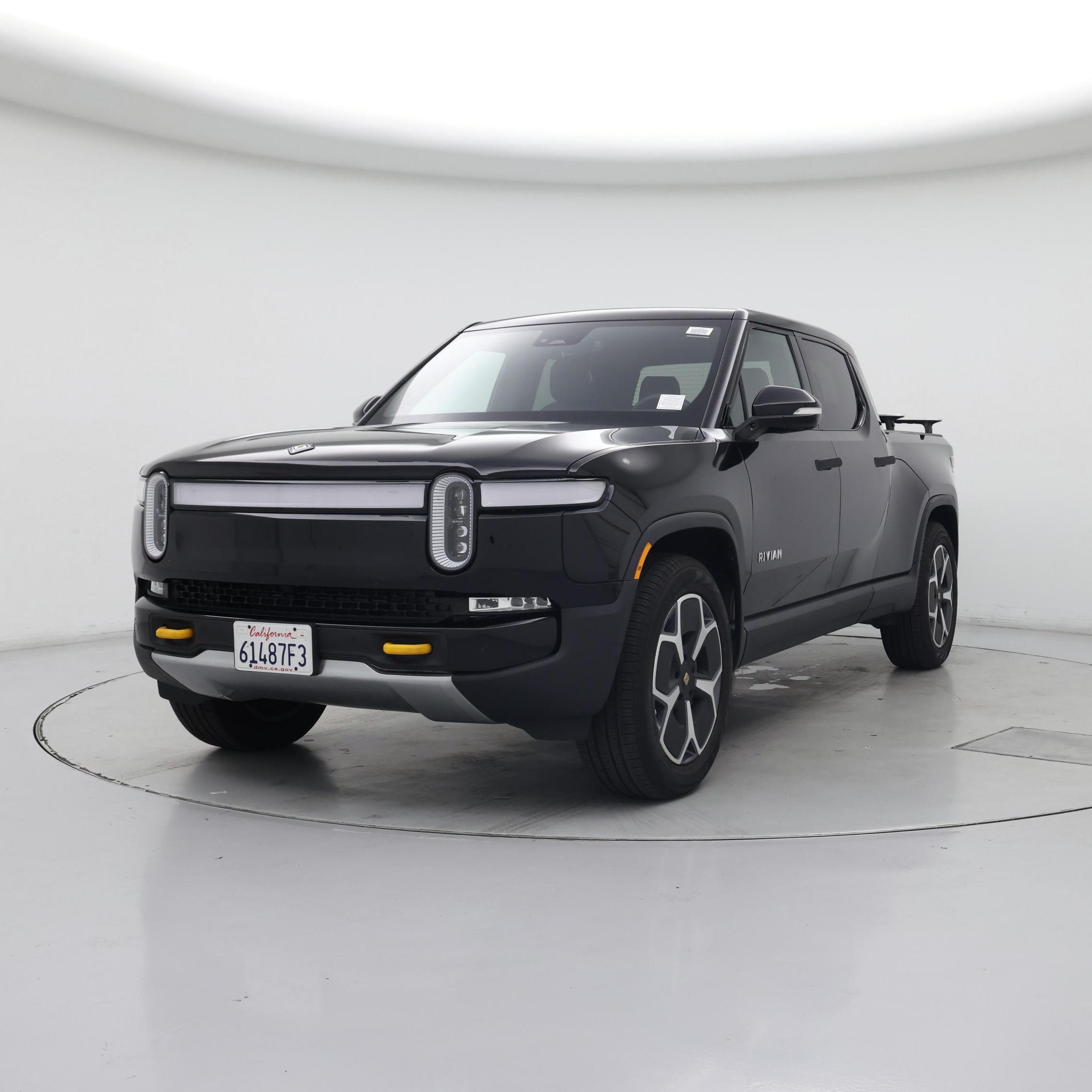 Thumbnail: 2024 Rivian R1T - 4