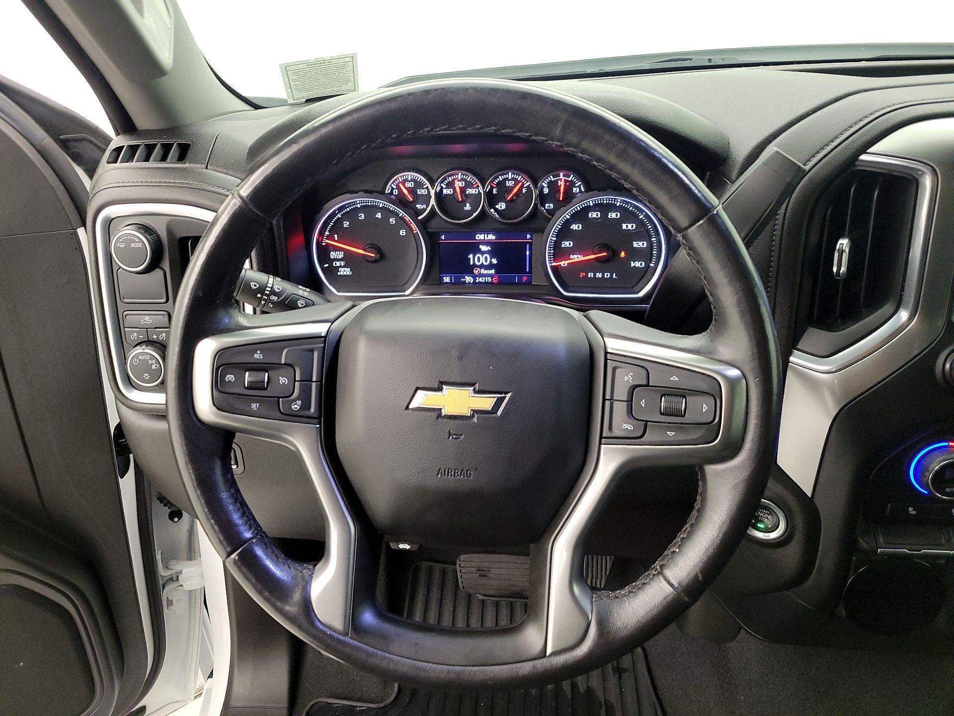 Thumbnail: 2021 Chevrolet Silverado 1500 - 10