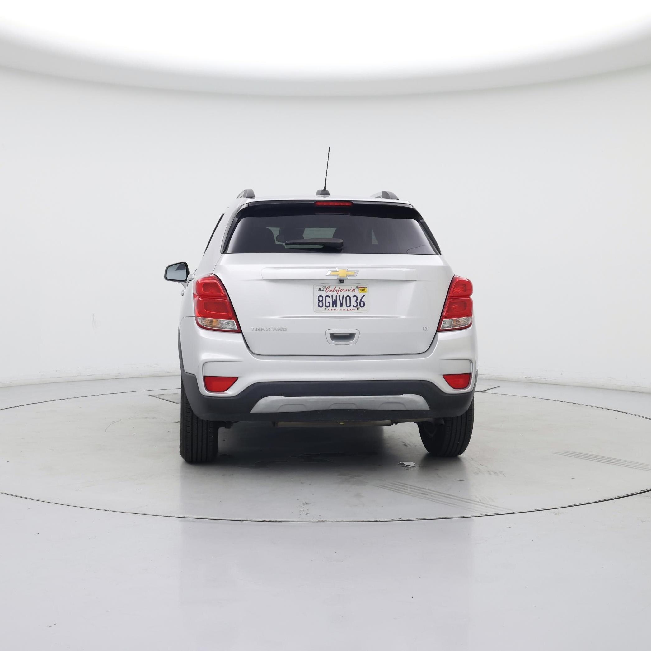Thumbnail: 2017 Chevrolet Trax - 6