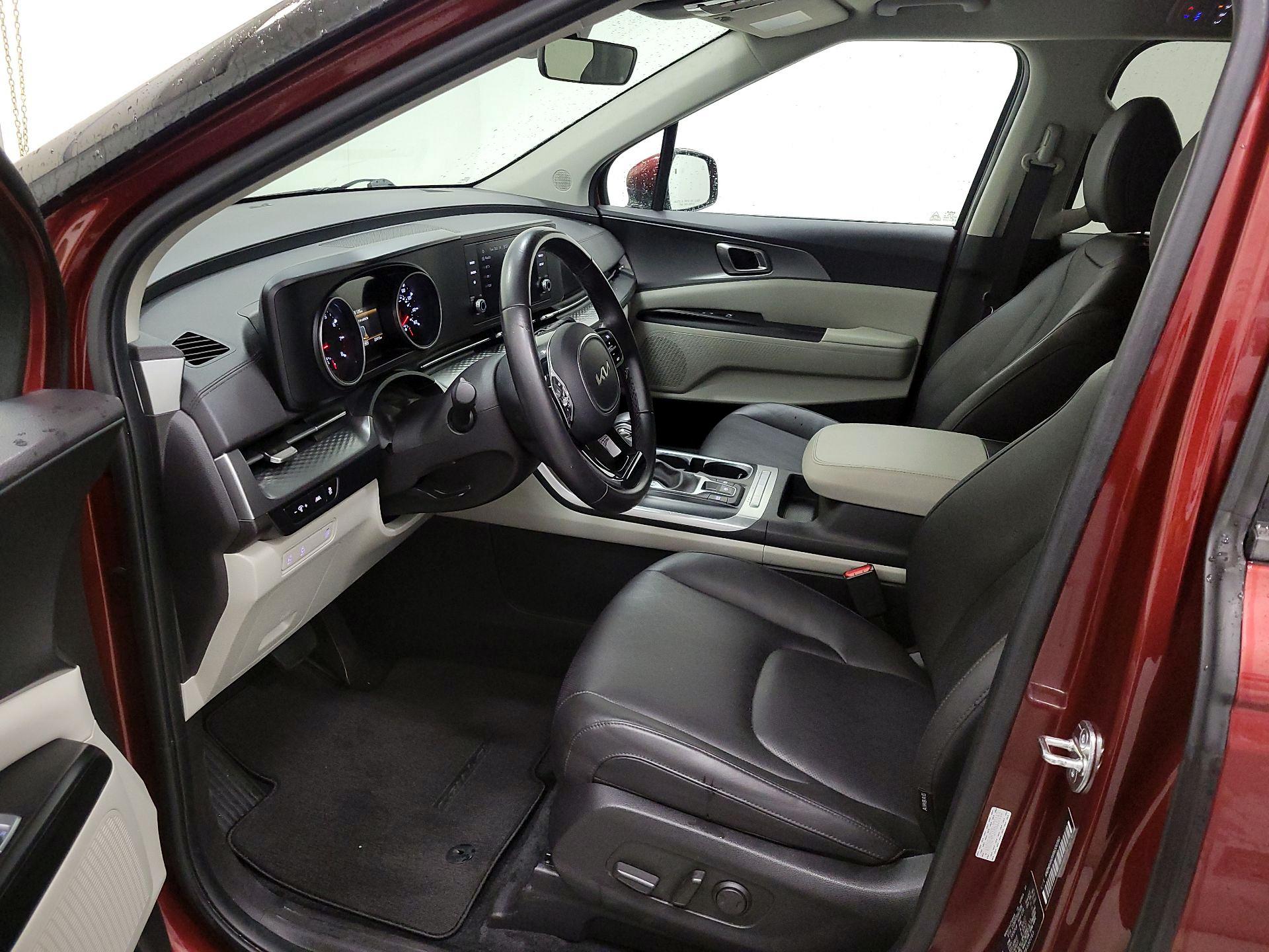 Thumbnail: 2024 Kia Carnival - 11