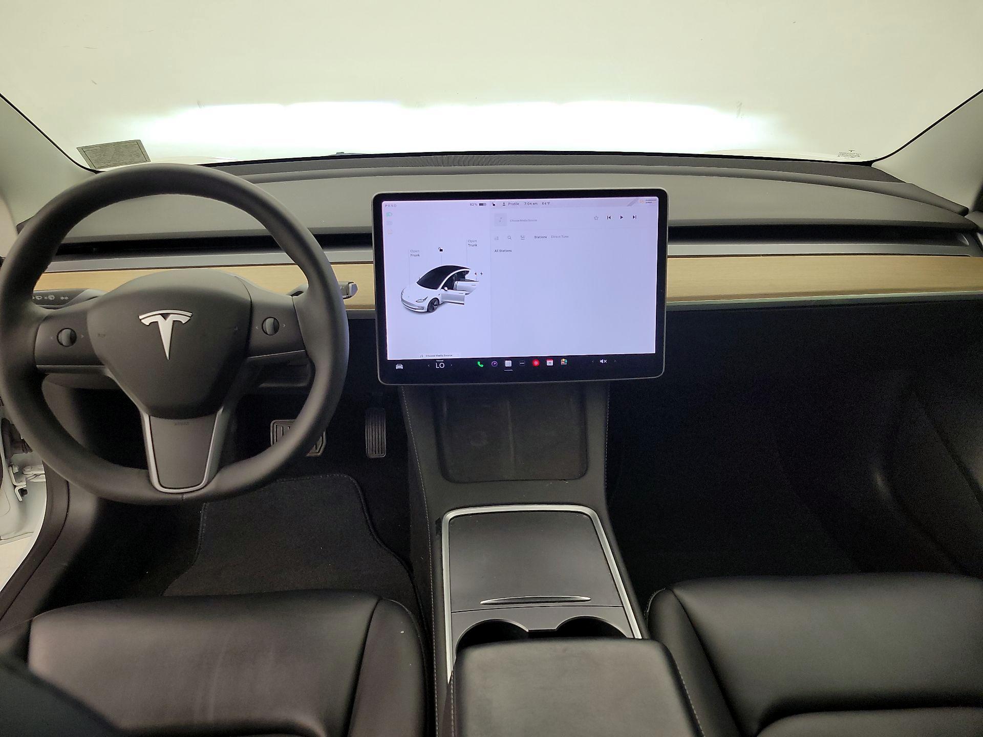 Thumbnail: 2022 Tesla Model 3 - 9