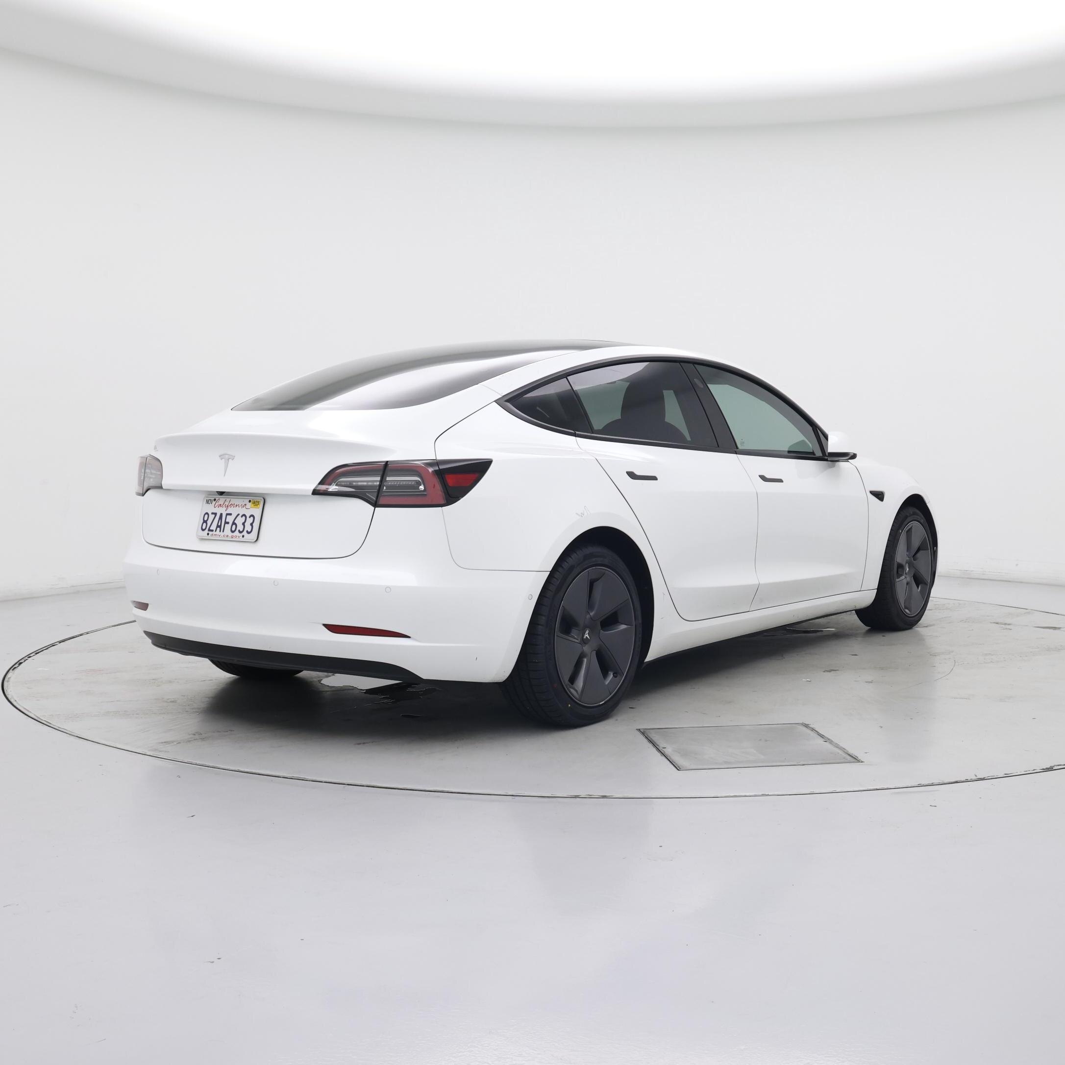 Thumbnail: 2022 Tesla Model 3 - 8