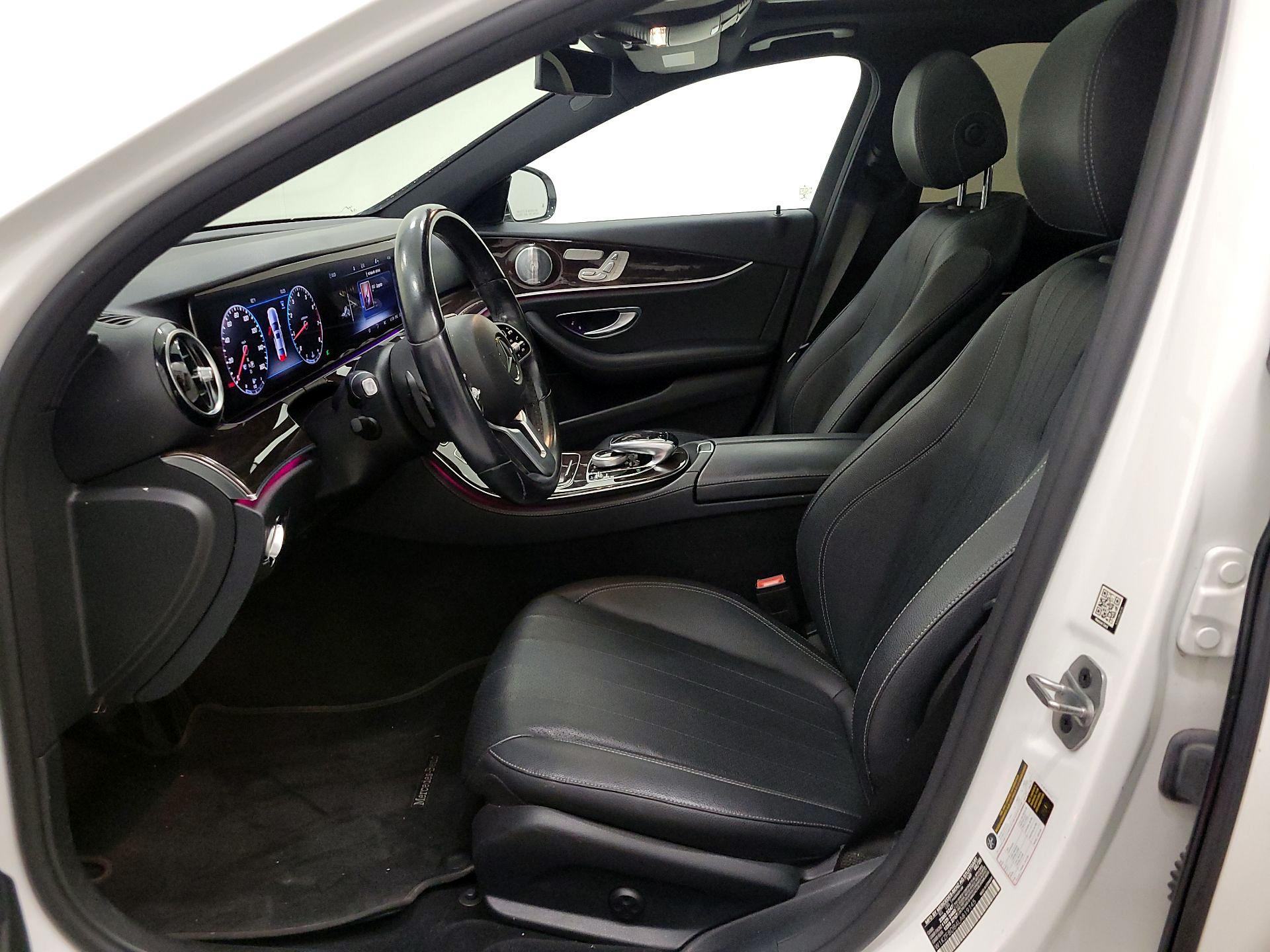 Thumbnail: 2020 Mercedes-Benz E-Class - 11