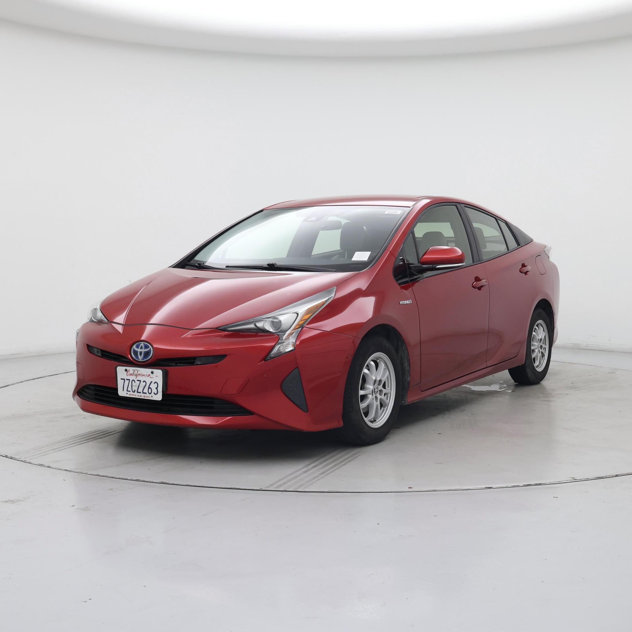 Thumbnail: 2017 Toyota Prius - 4