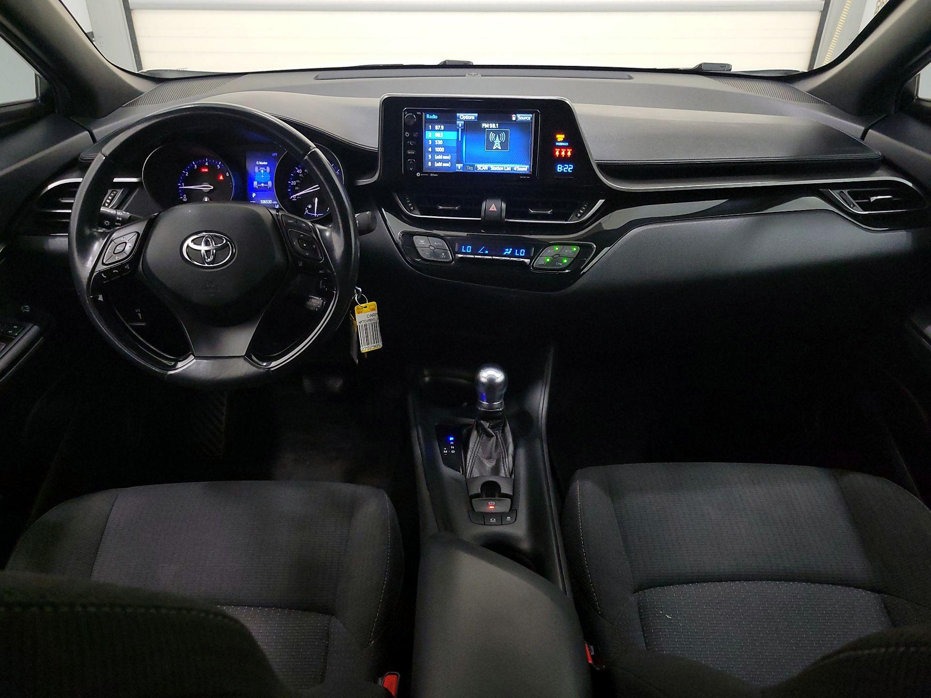 Thumbnail: 2018 Toyota C-HR - 9