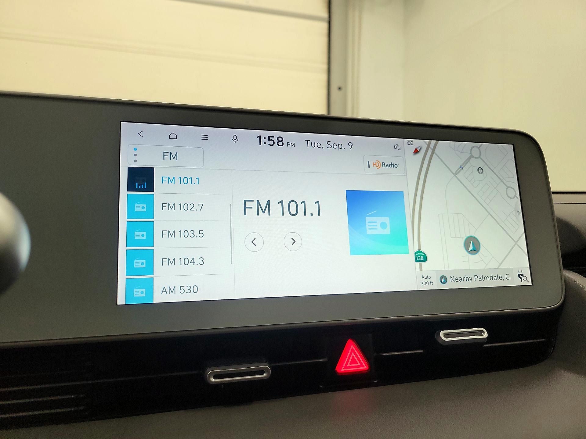 Thumbnail: 2022 Hyundai Ioniq 5 - 16
