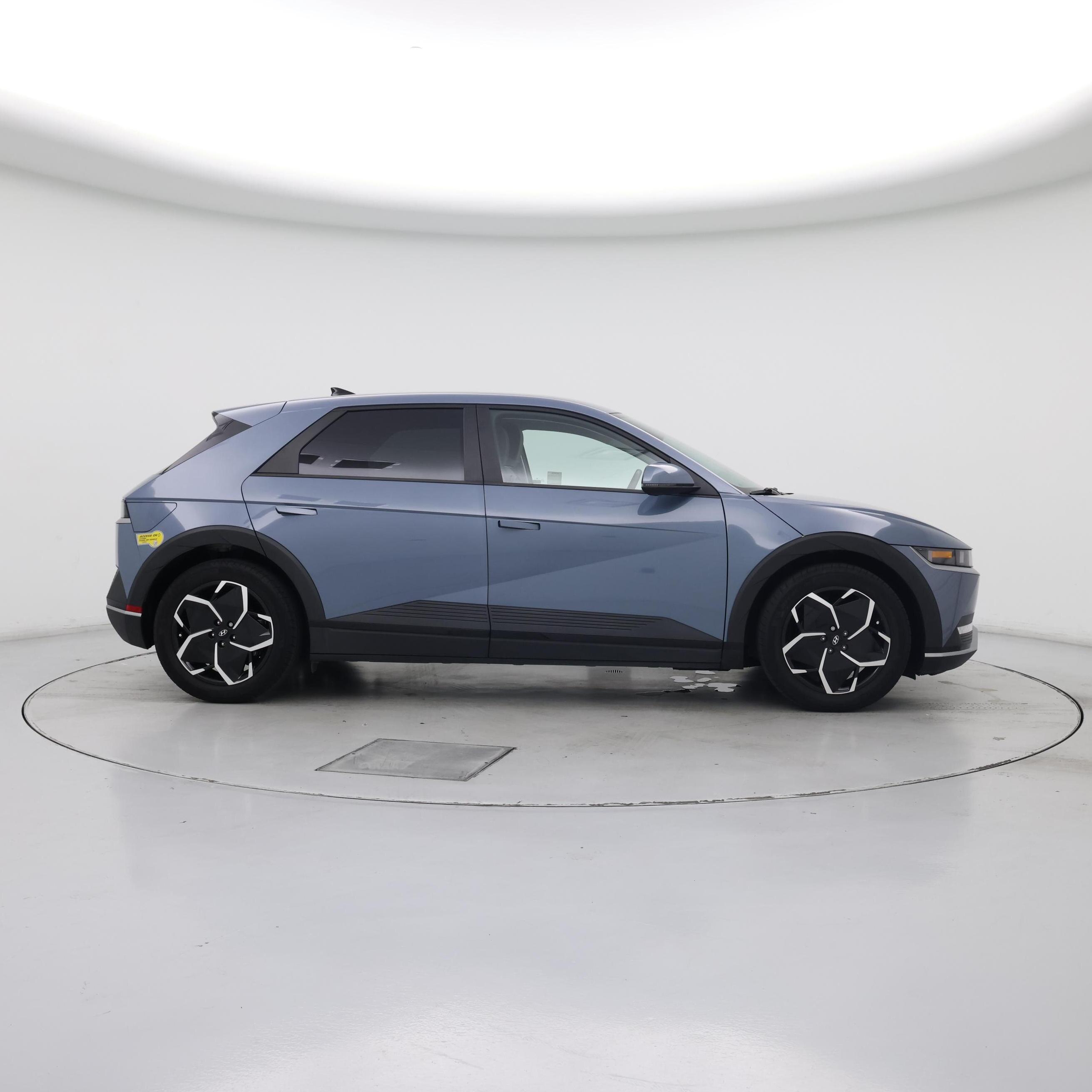 Thumbnail: 2022 Hyundai Ioniq 5 - 7