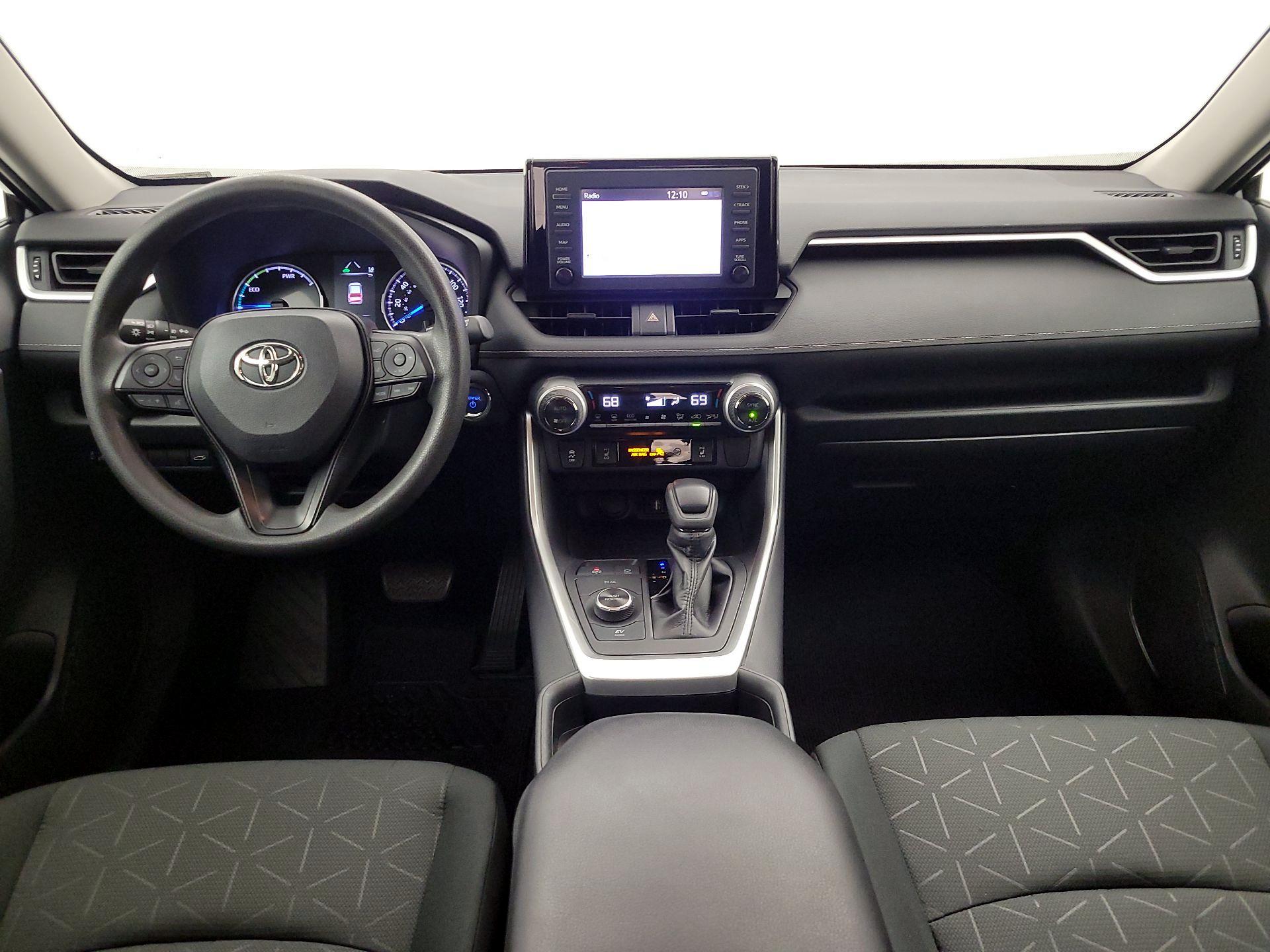 Thumbnail: 2019 Toyota RAV4 - 9