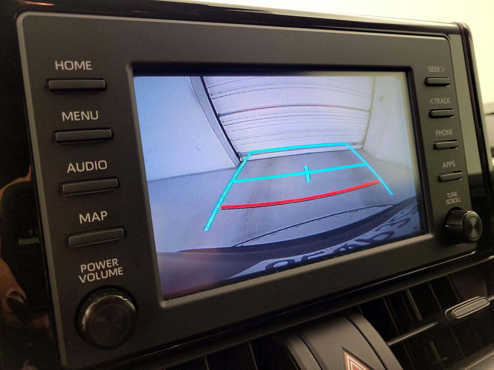 Thumbnail: 2019 Toyota RAV4 - 14