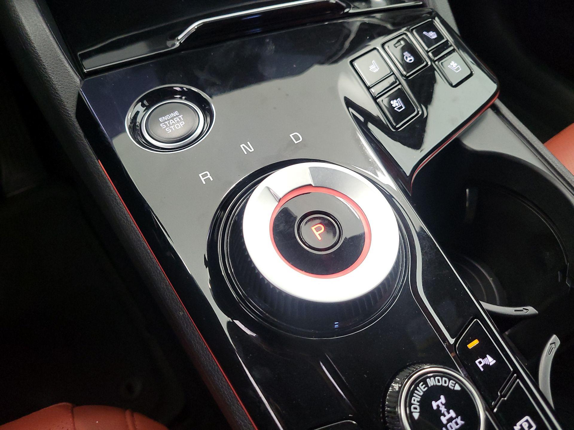 Thumbnail: 2023 Kia Sportage - 18