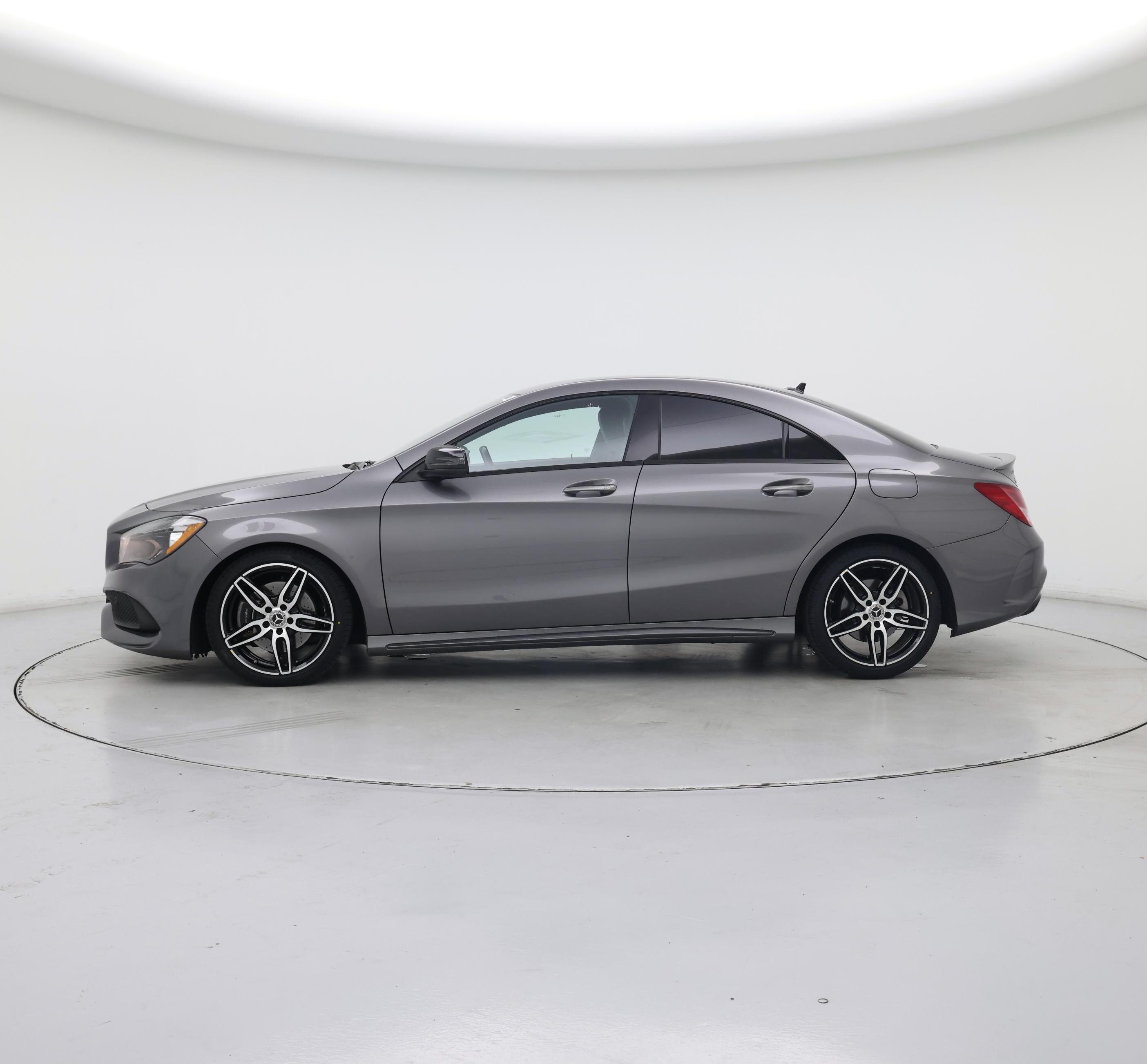 Thumbnail: 2019 Mercedes-Benz CLA - 3
