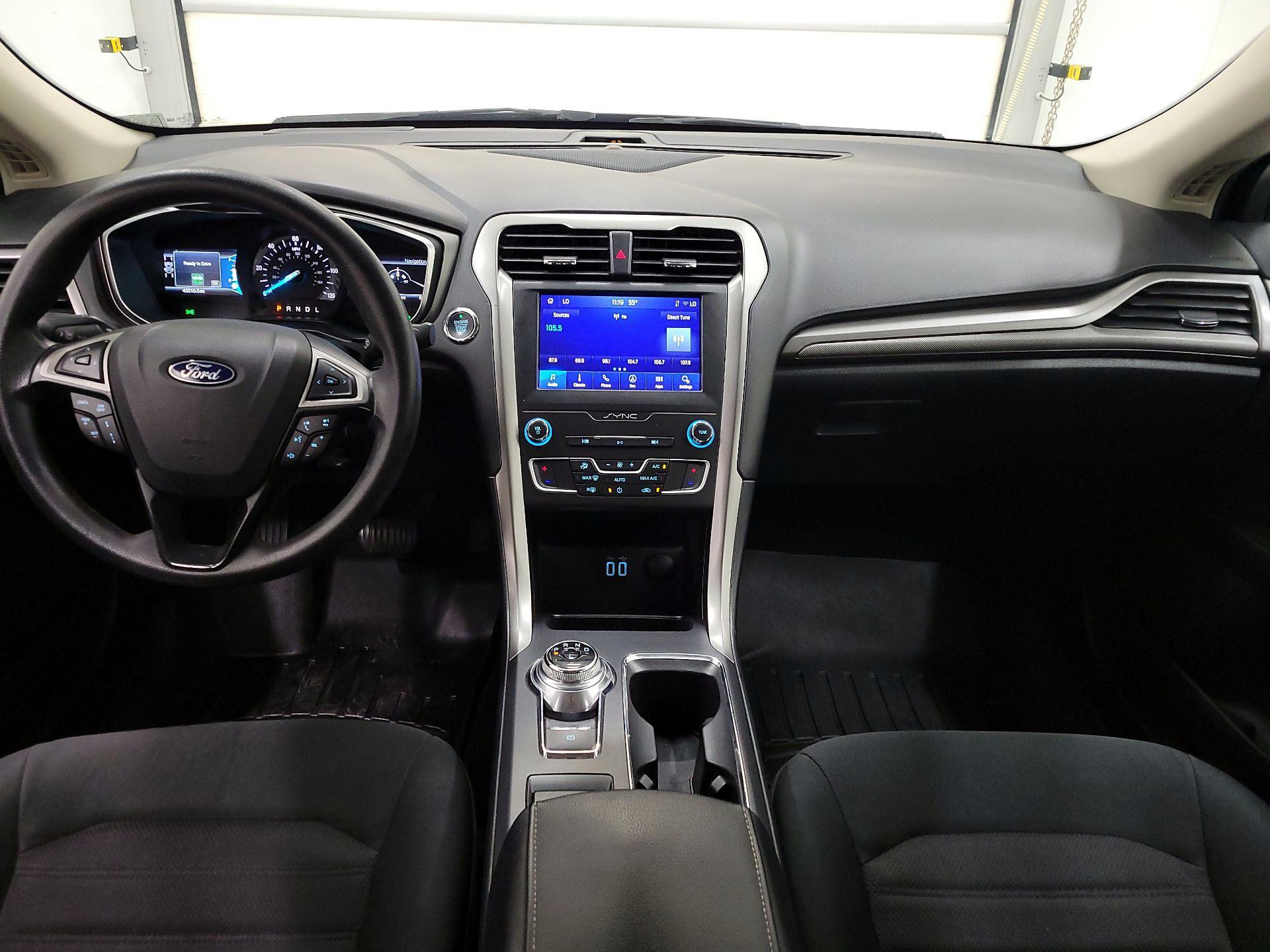 Thumbnail: 2020 Ford Fusion - 9