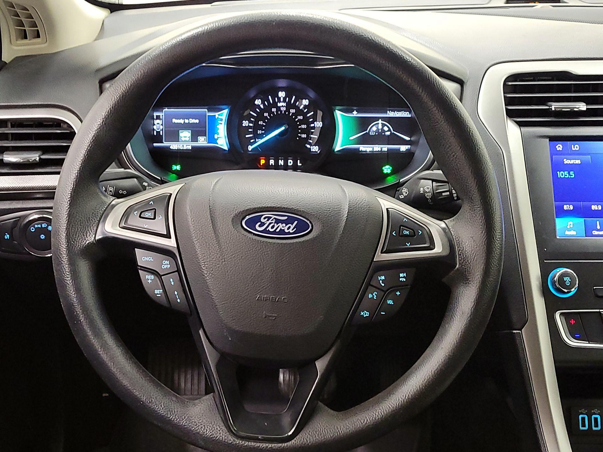 Thumbnail: 2020 Ford Fusion - 10