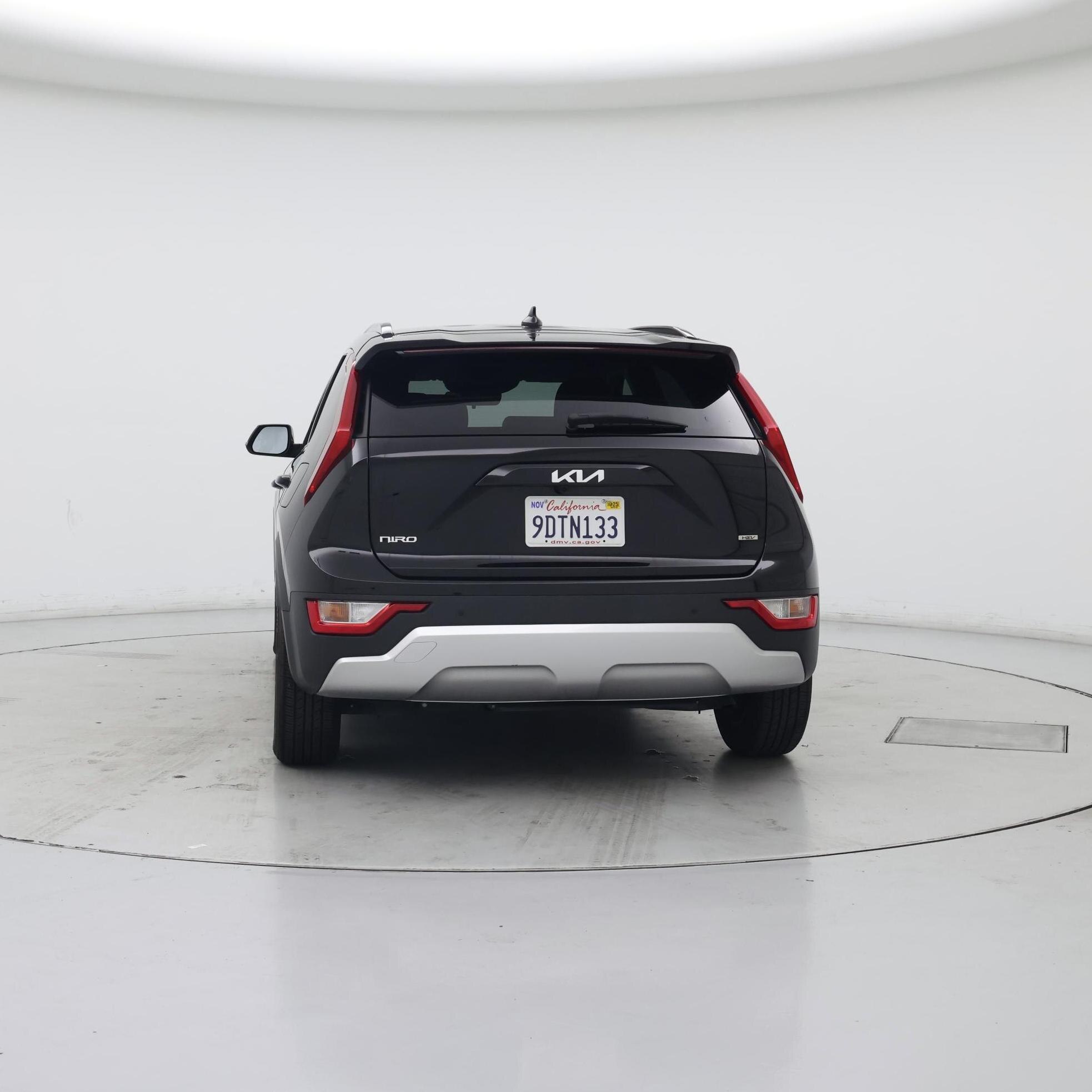 Thumbnail: 2023 Kia Niro - 6