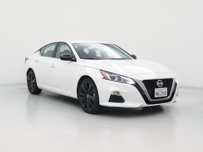 White 2021 Nissan Altima SR