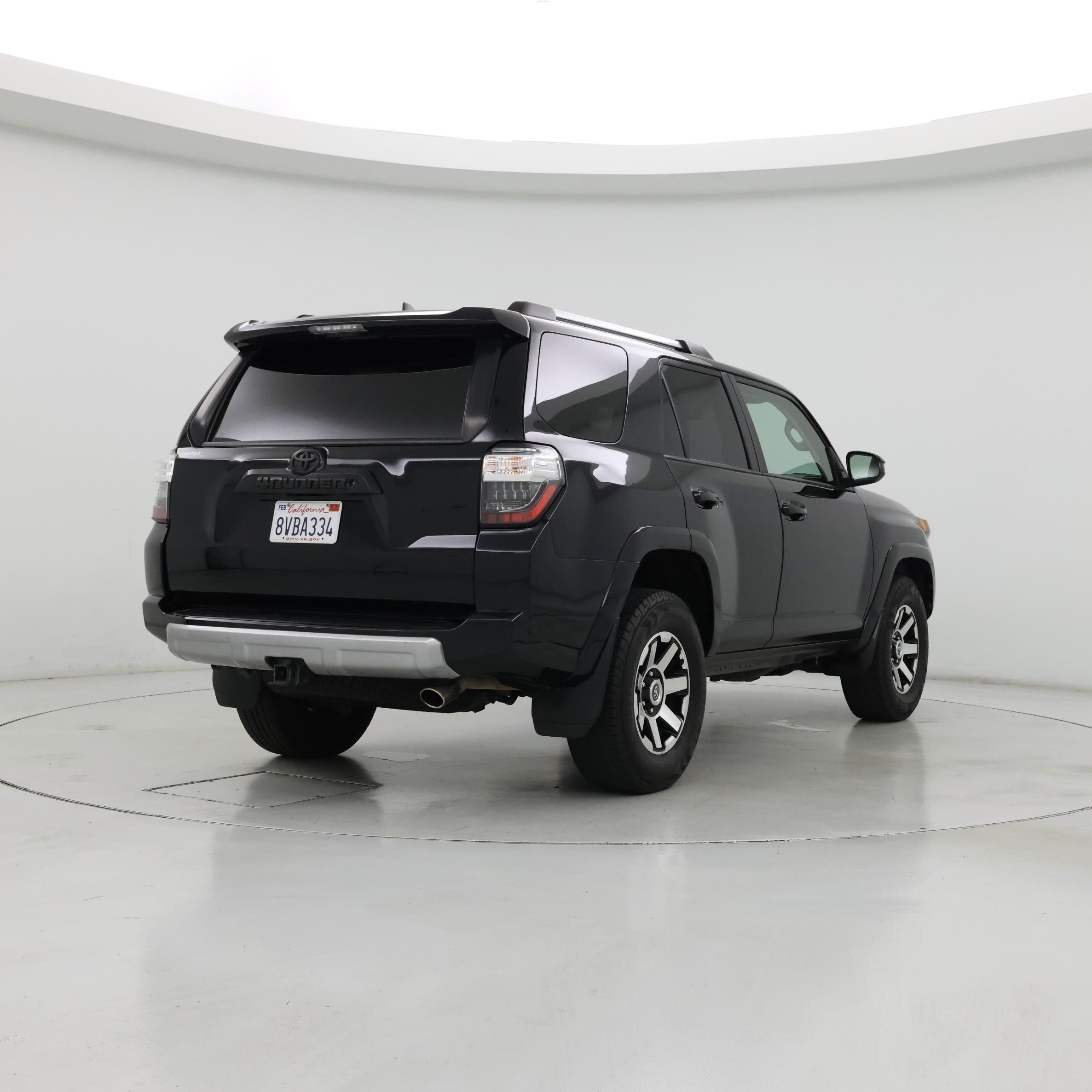 Thumbnail: 2018 Toyota 4Runner - 8