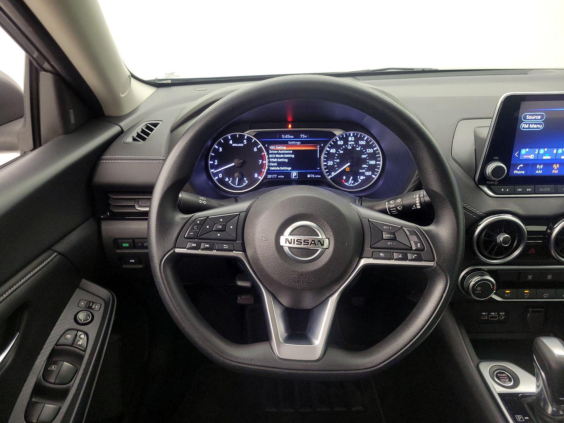 Thumbnail: 2023 Nissan Sentra - 10
