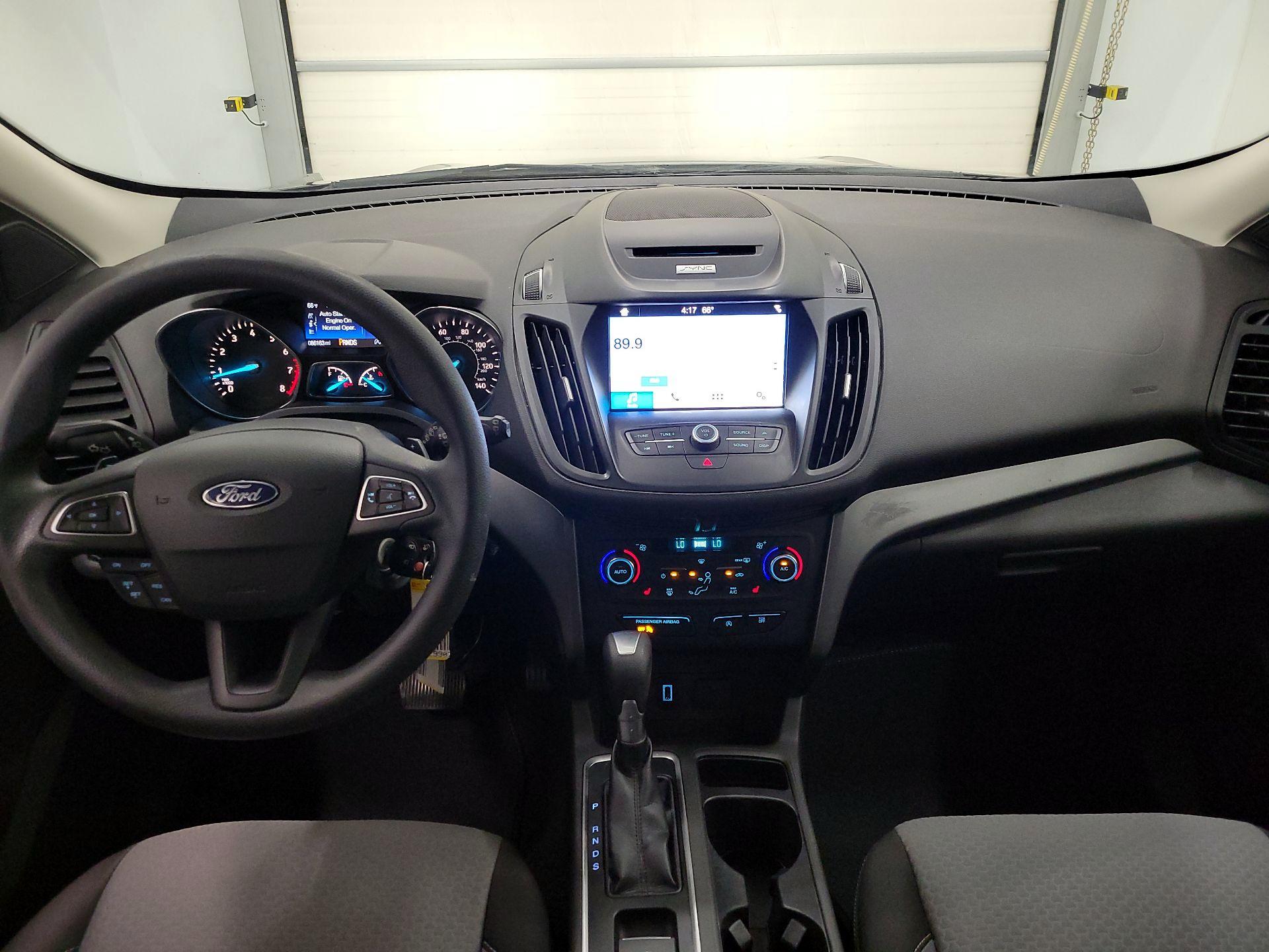 Thumbnail: 2017 Ford Escape - 9