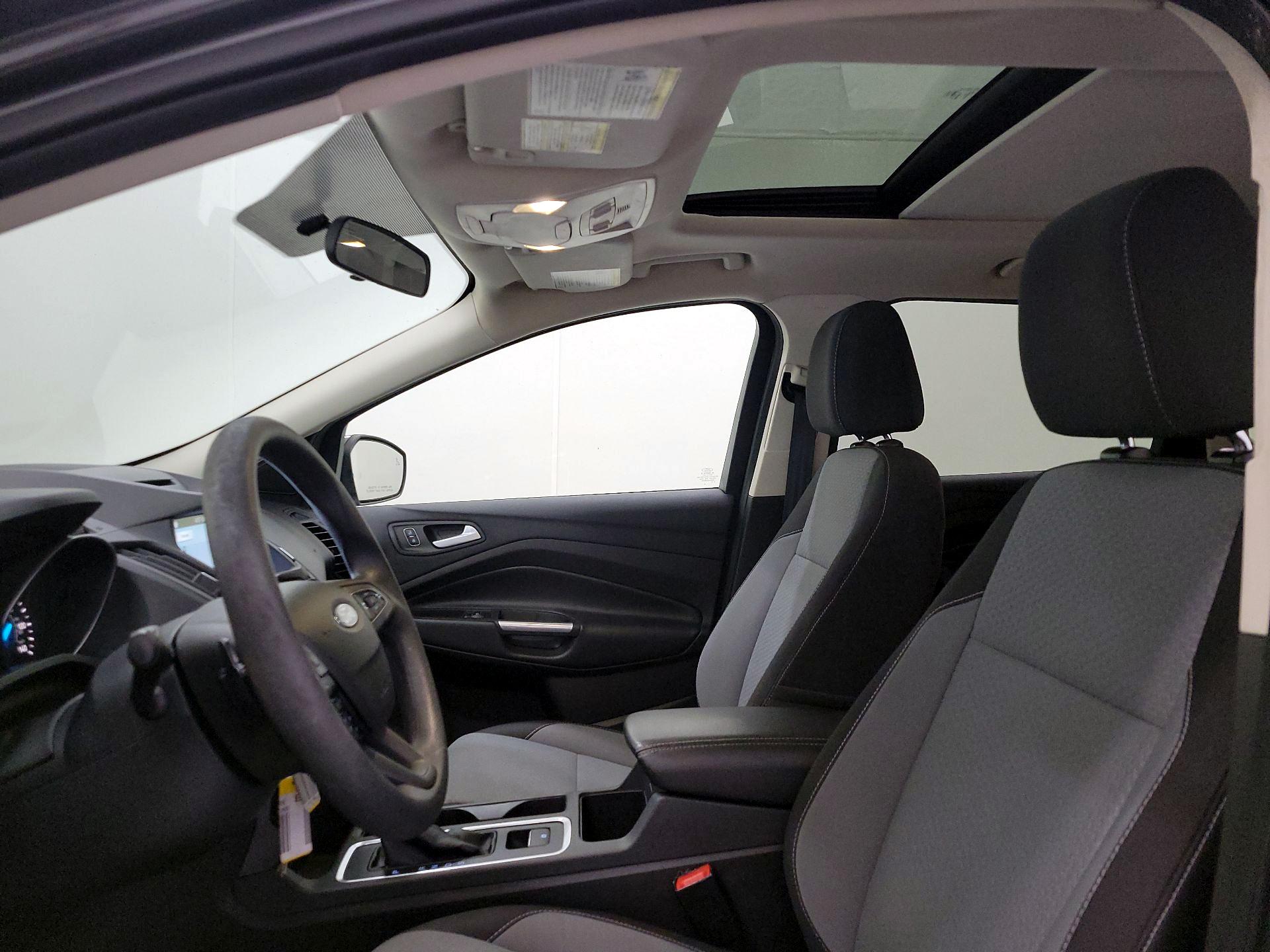 Thumbnail: 2017 Ford Escape - 19