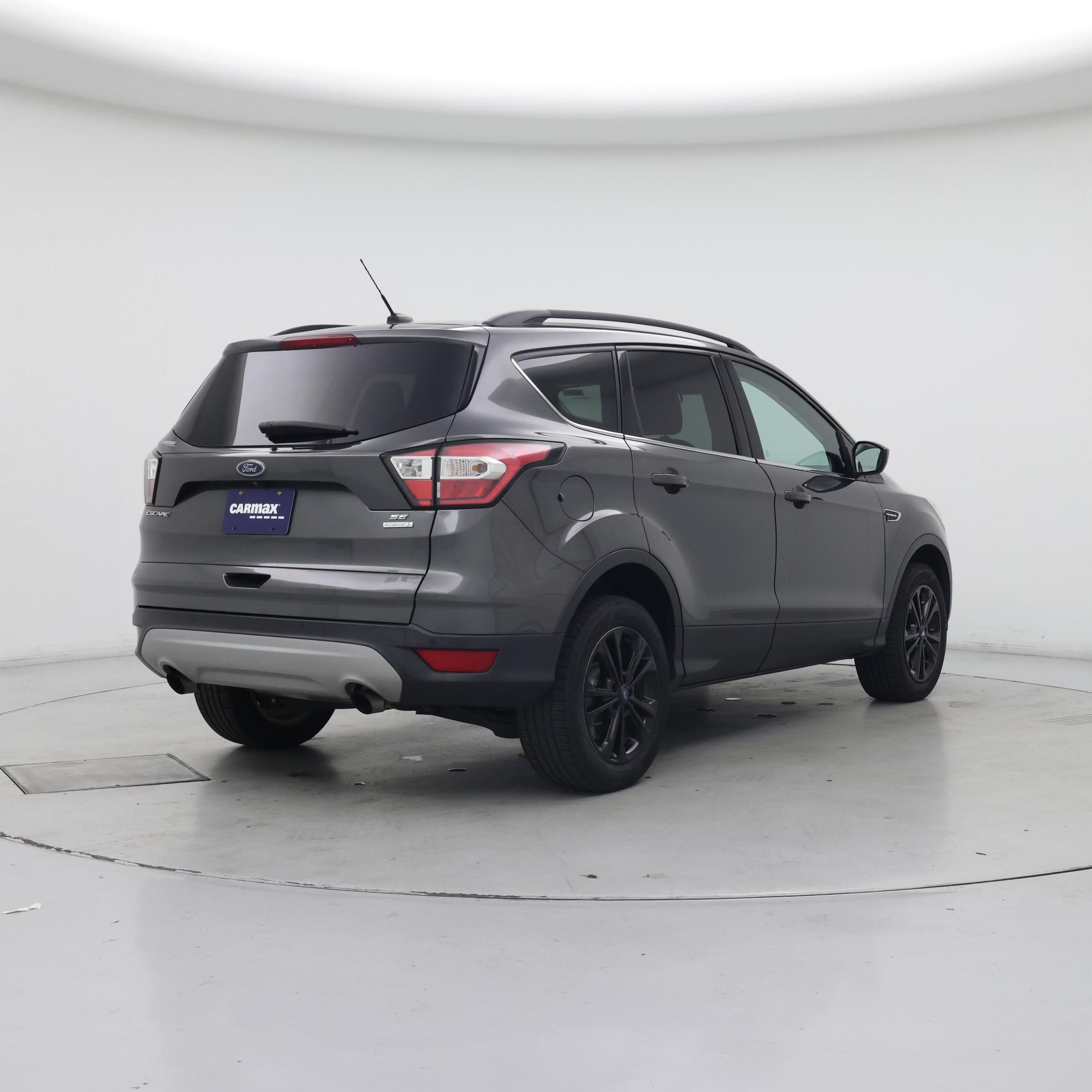 Thumbnail: 2017 Ford Escape - 8