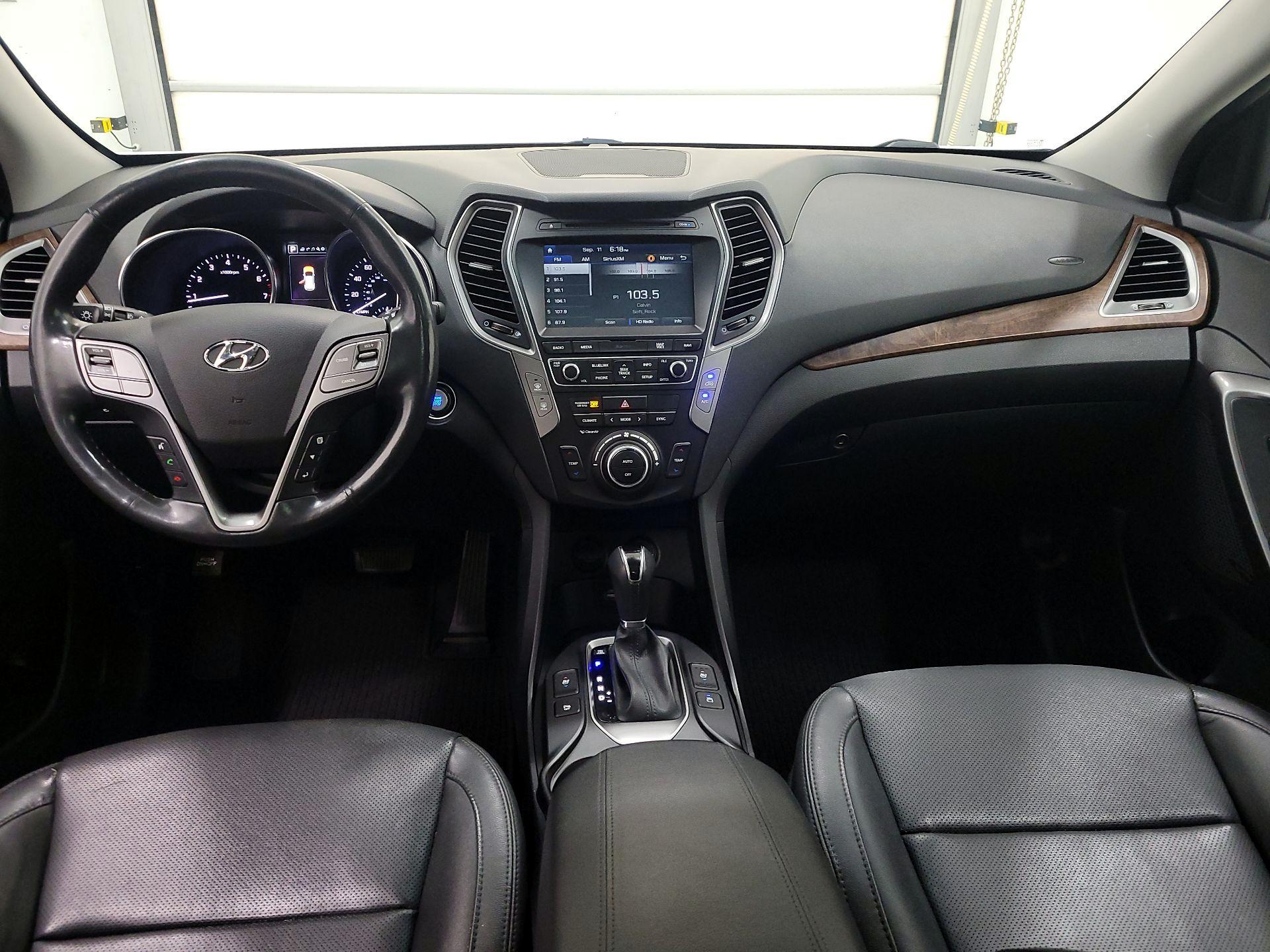 Thumbnail: 2018 Hyundai Santa Fe - 9