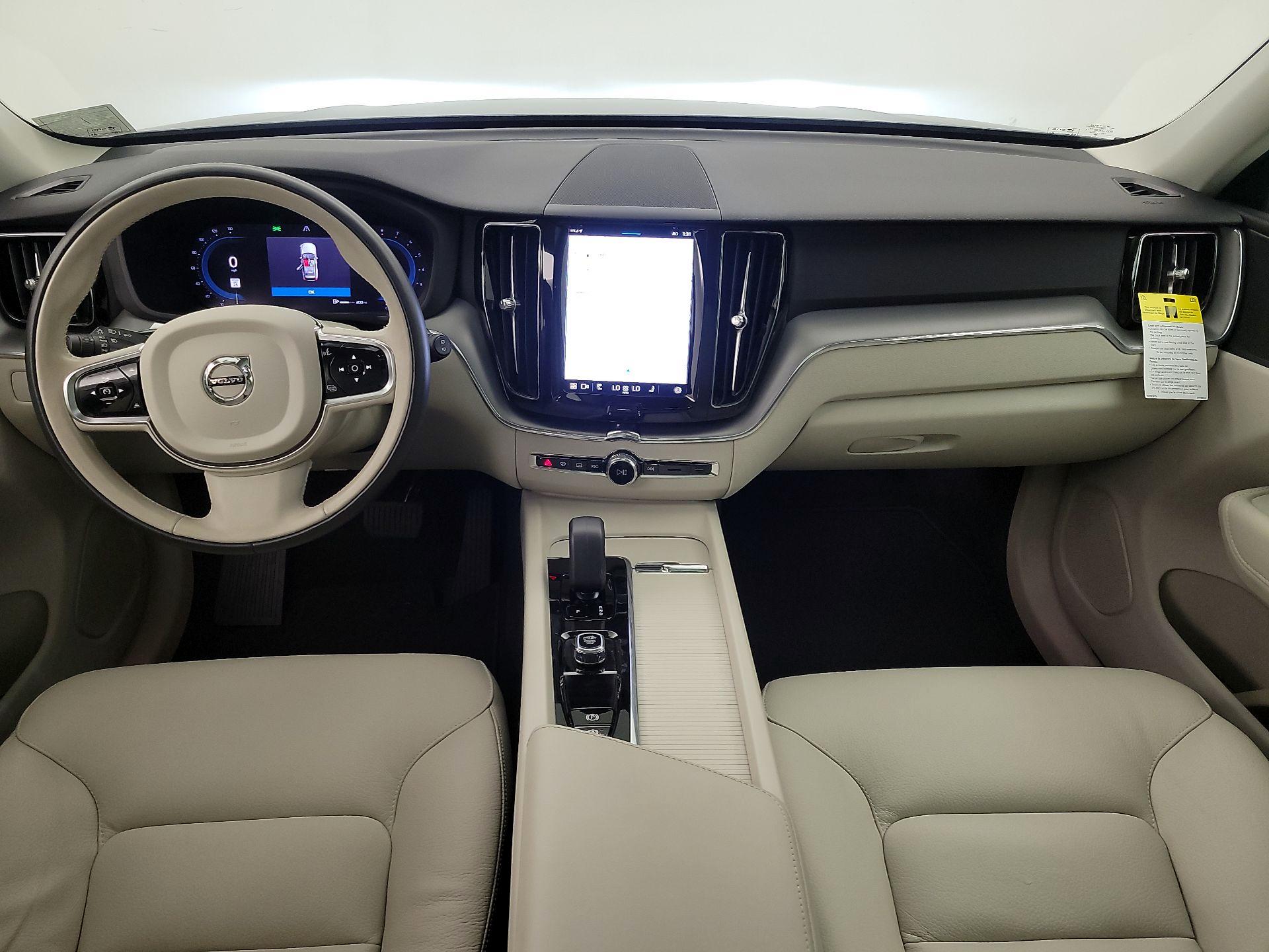 Thumbnail: 2024 Volvo XC60 - 9