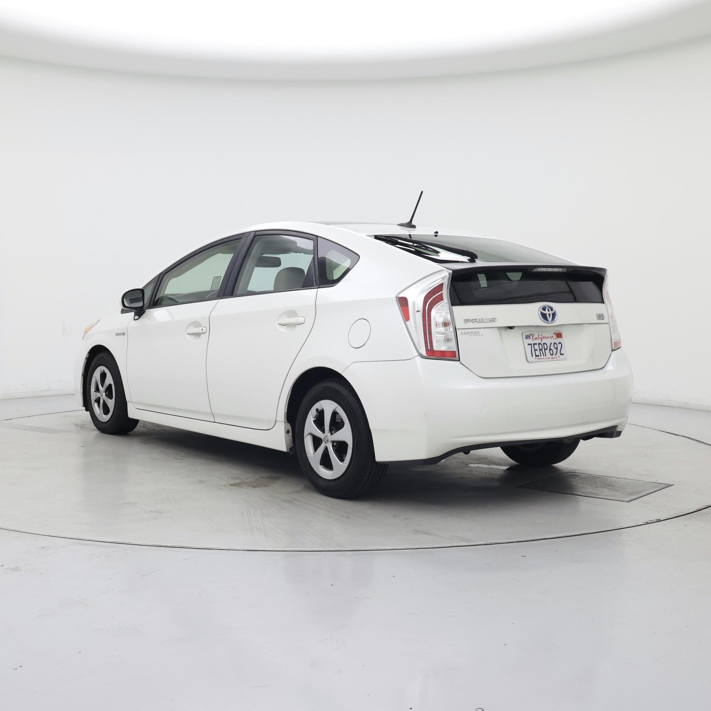 Thumbnail: 2014 Toyota Prius - 2